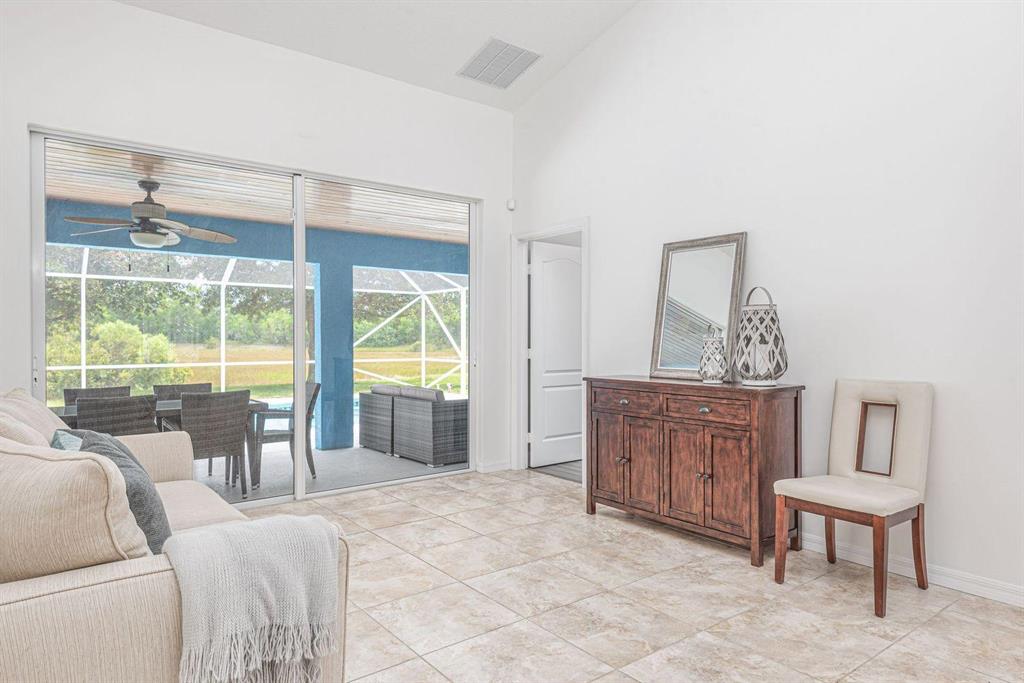 PORT ST LUCIE SECTION 48 1ST REPLAT - Residential