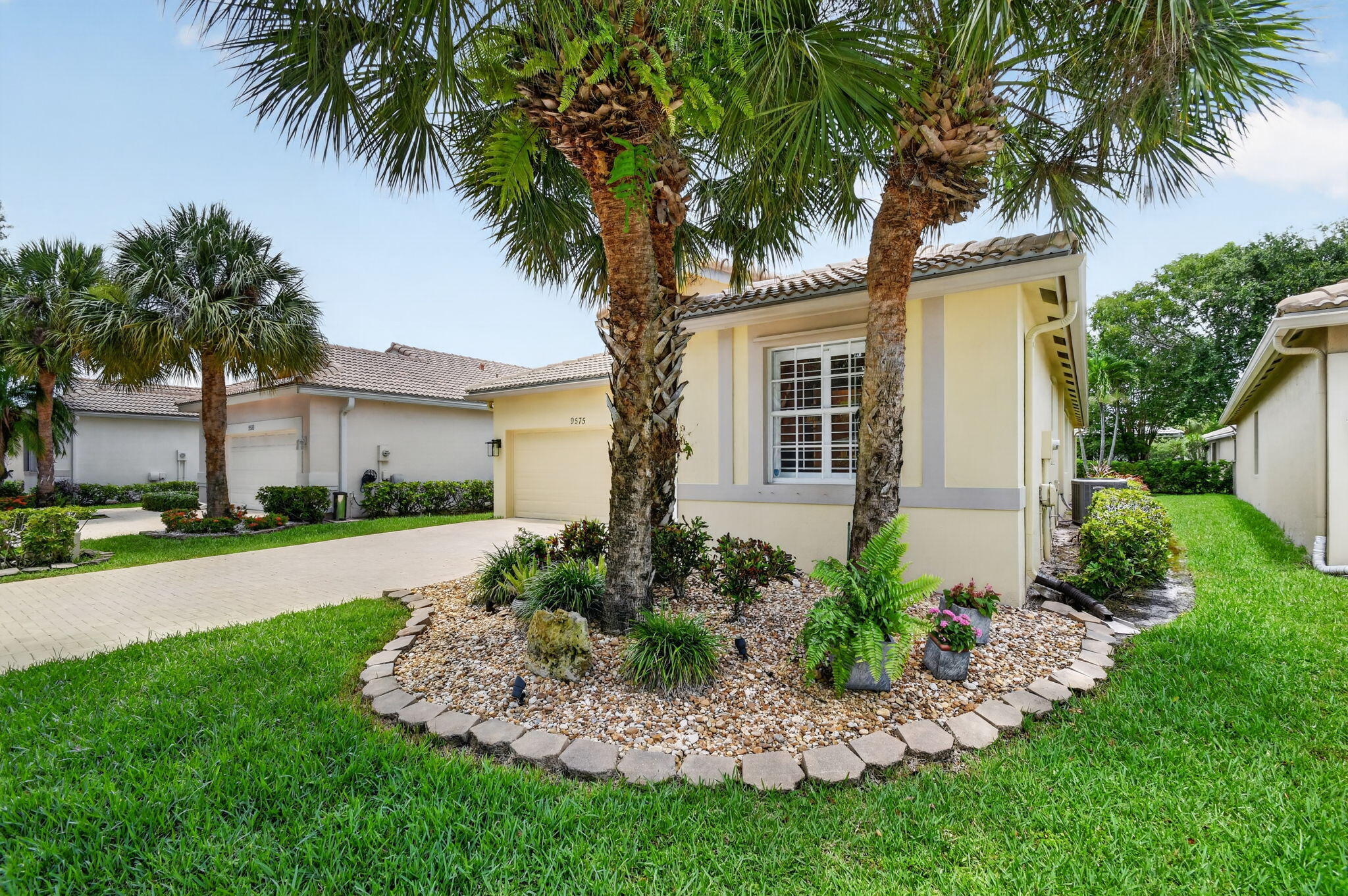9575 Sandpiper Shores Way