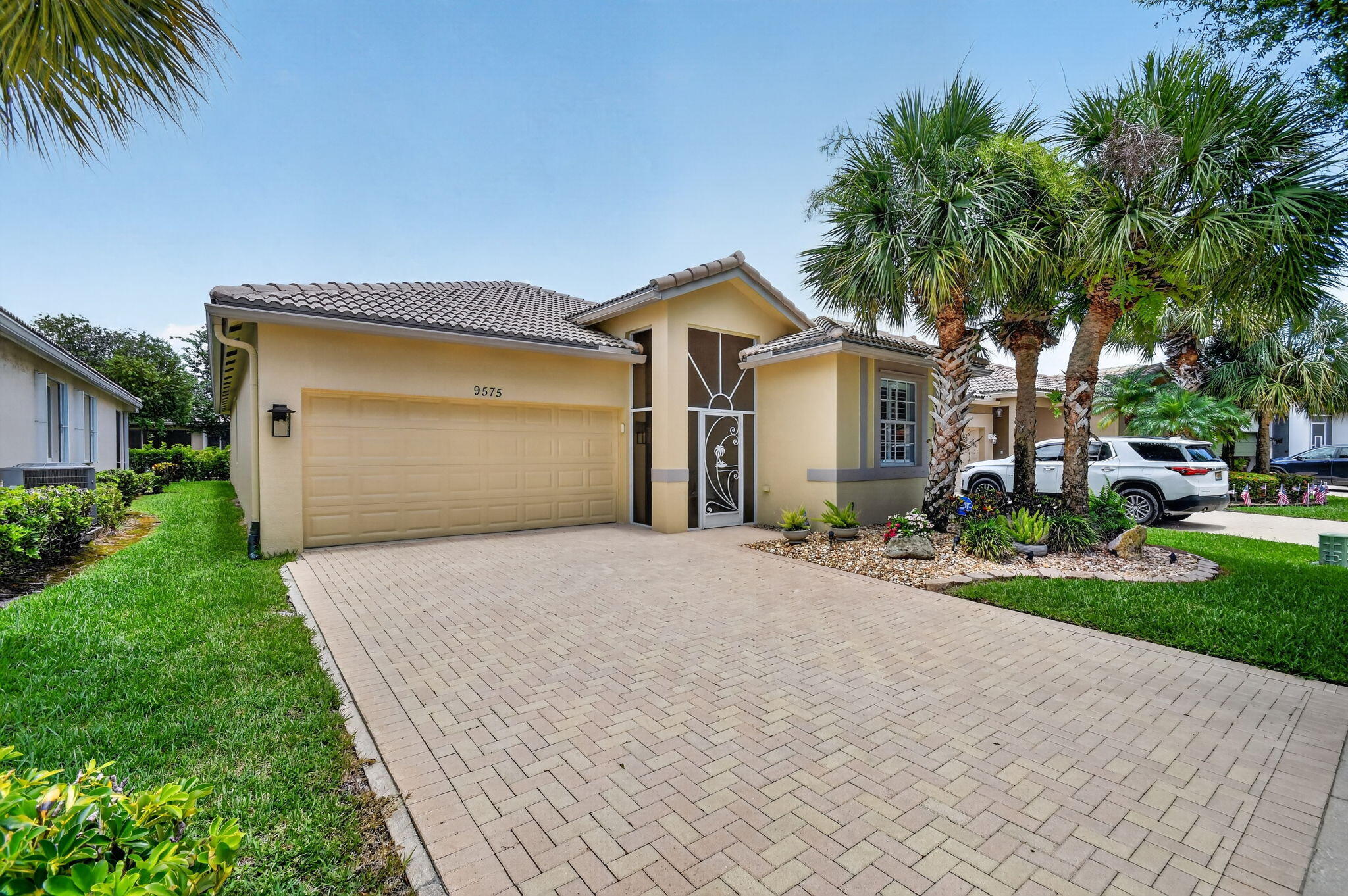 9575 Sandpiper Shores Way