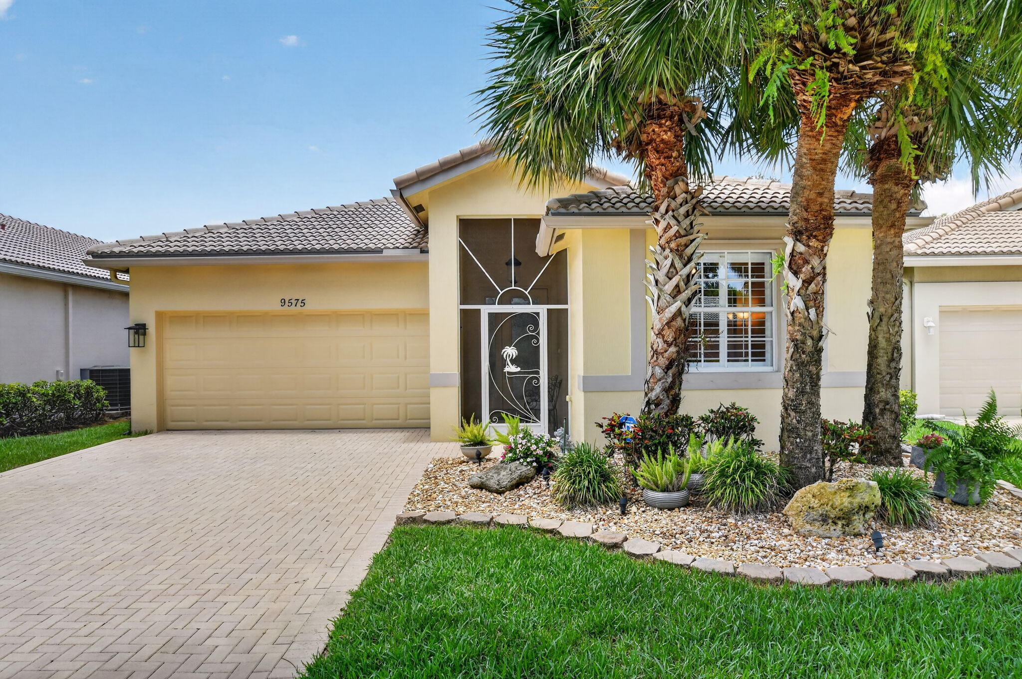 9575 Sandpiper Shores Way