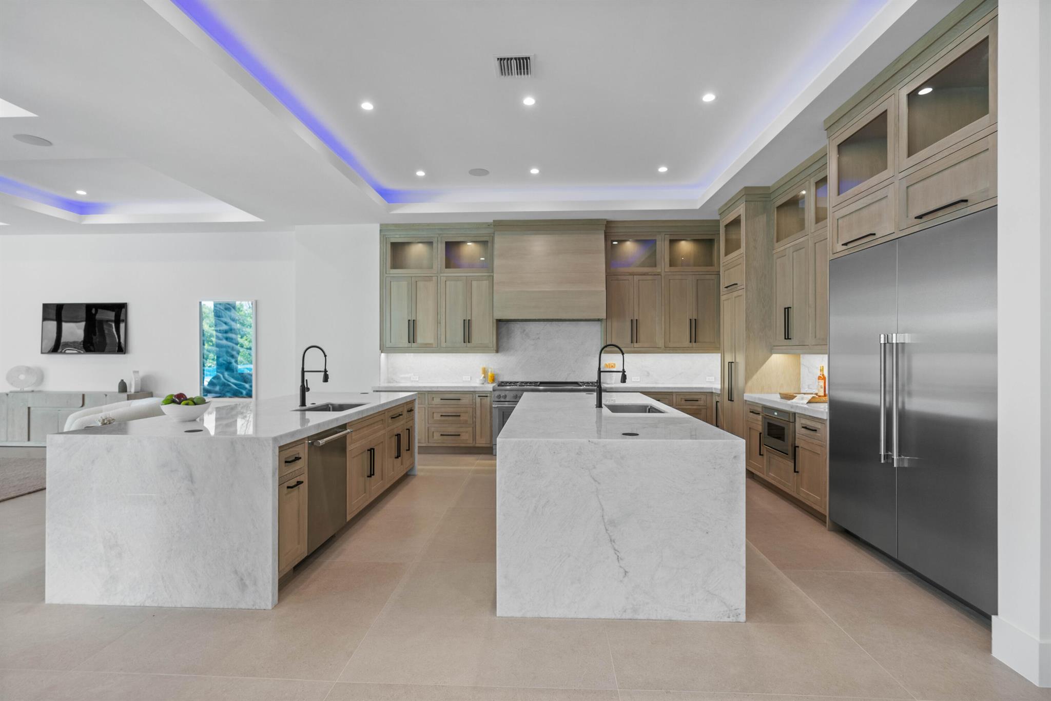 YACHT HARBOR EST - Residential