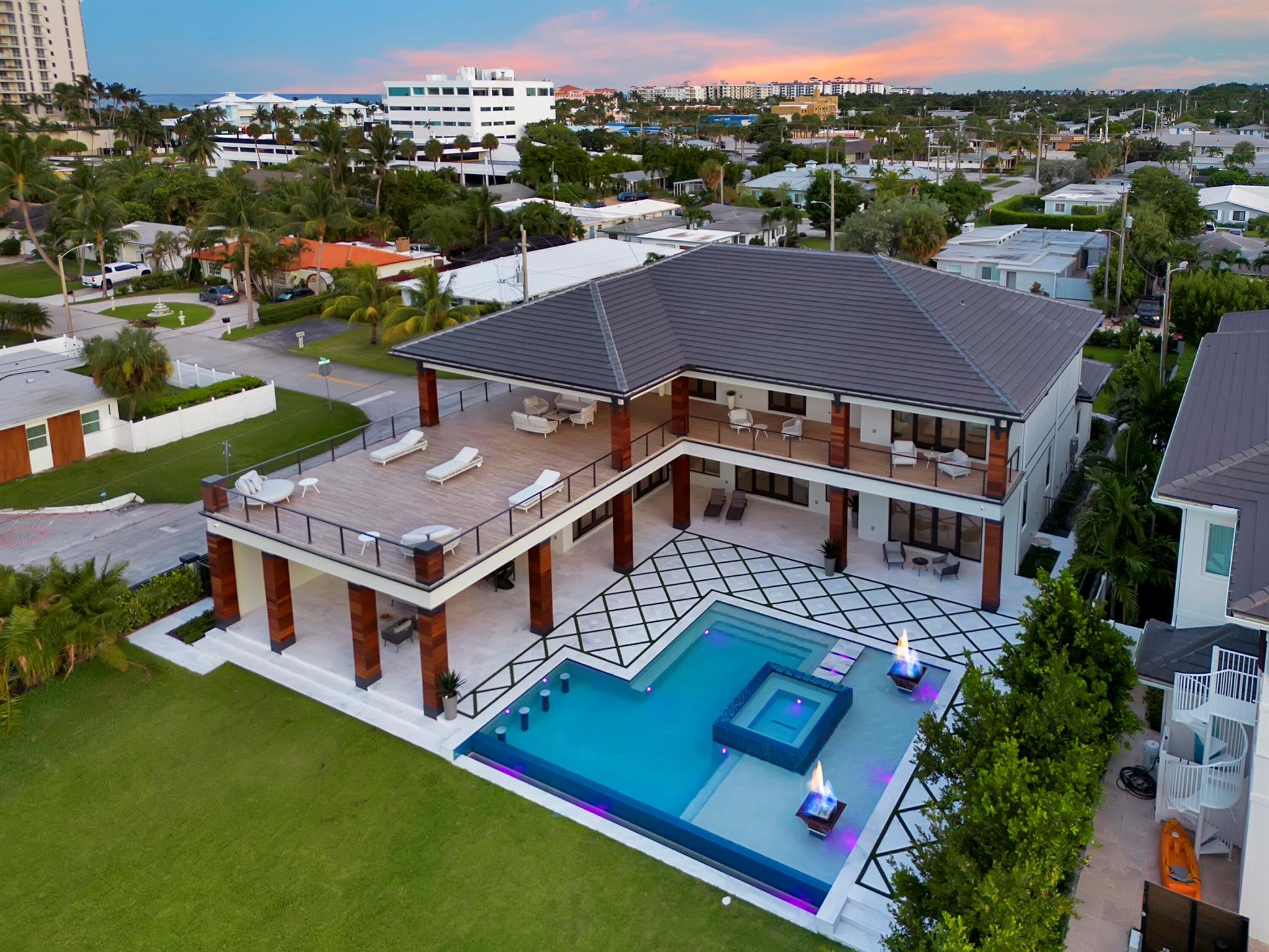 YACHT HARBOR EST - Residential