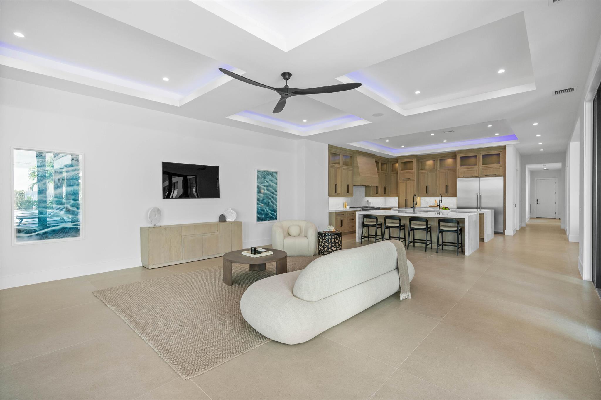 YACHT HARBOR EST - Residential