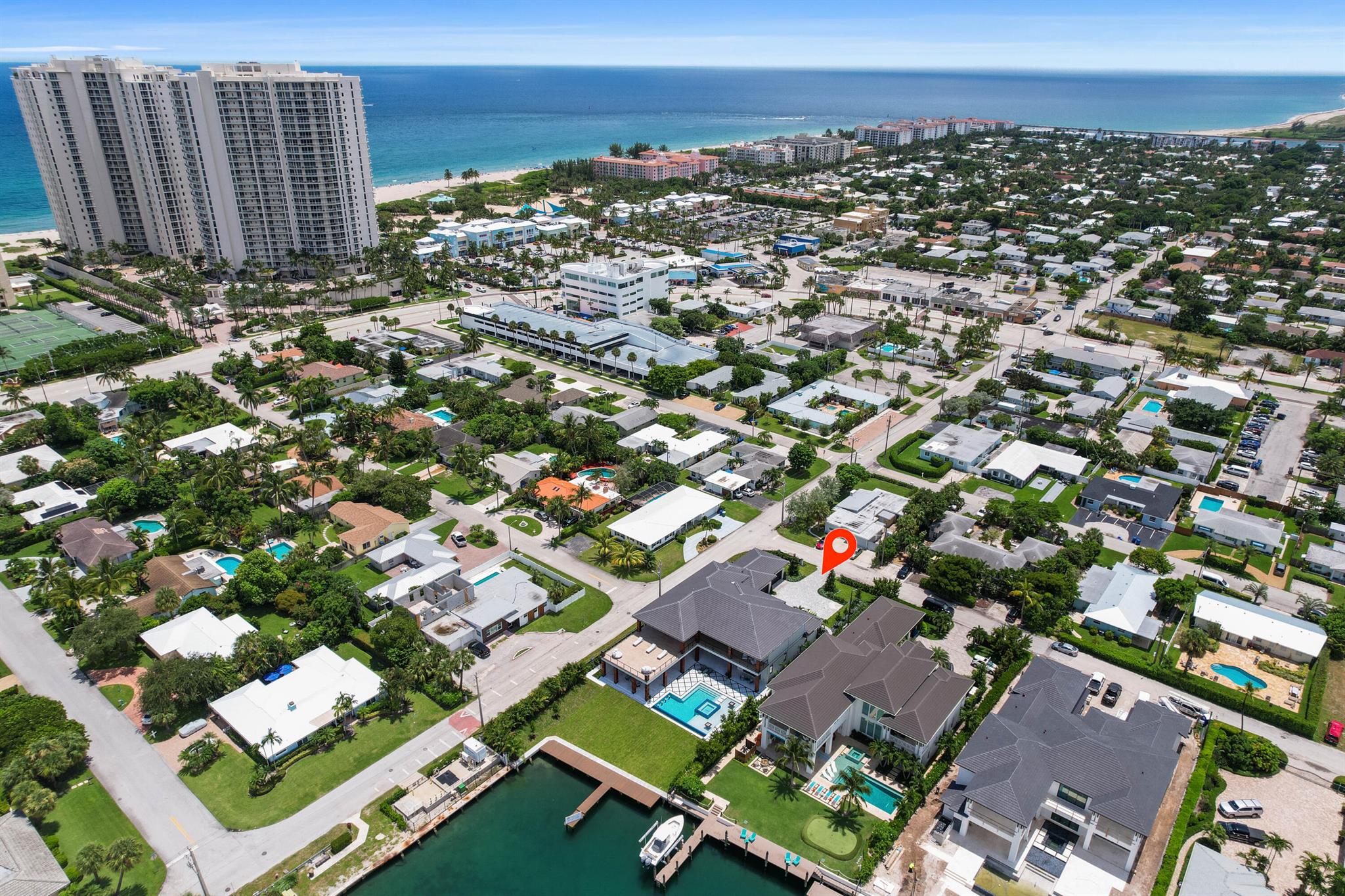 YACHT HARBOR EST - Residential