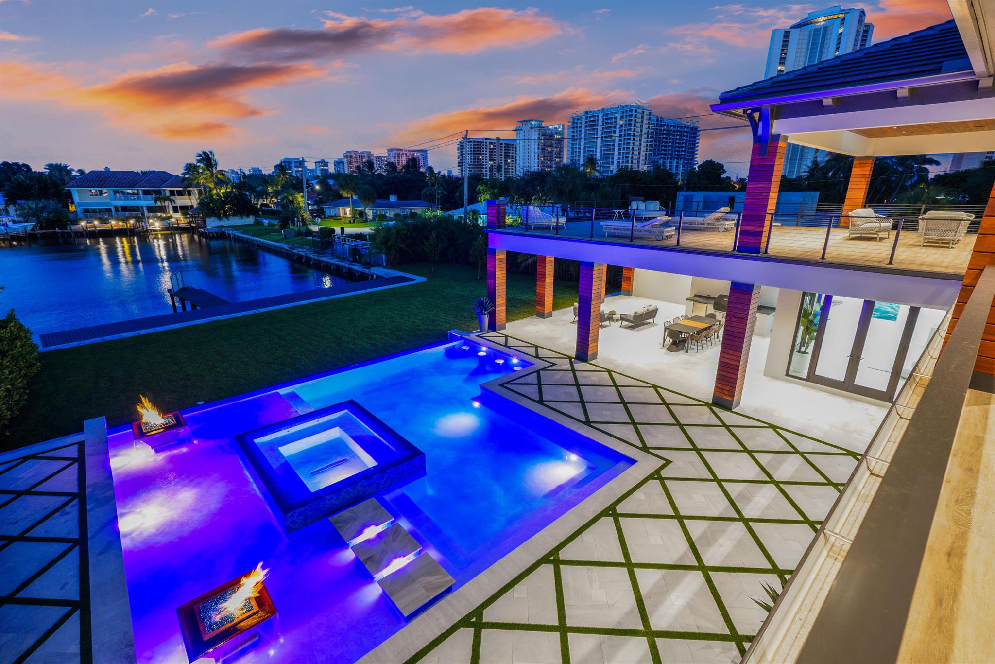 YACHT HARBOR EST - Residential