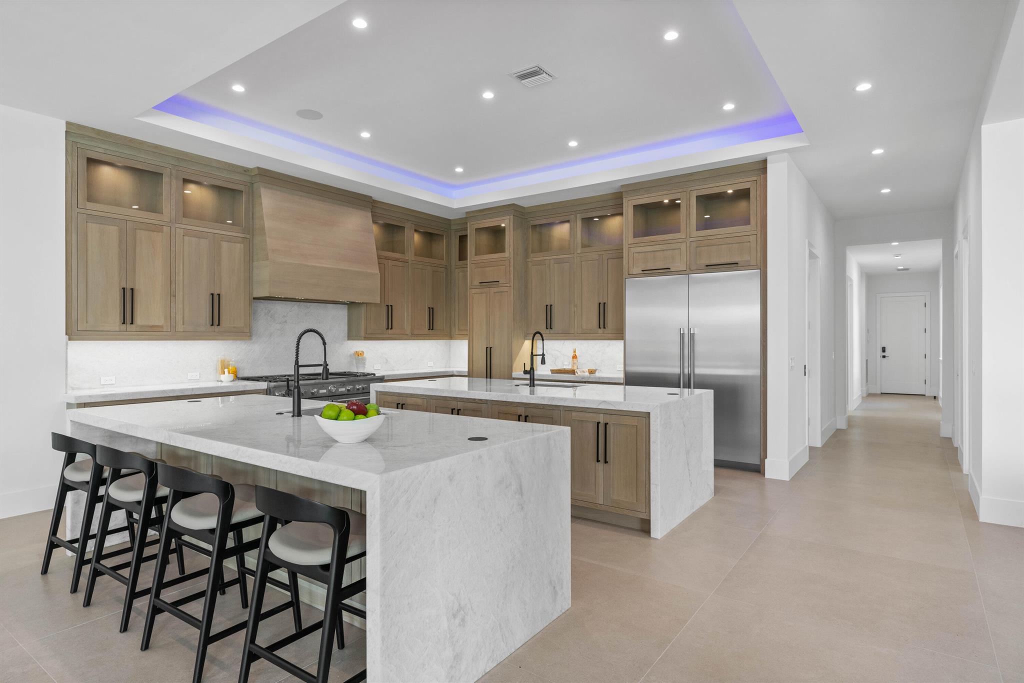 YACHT HARBOR EST - Residential