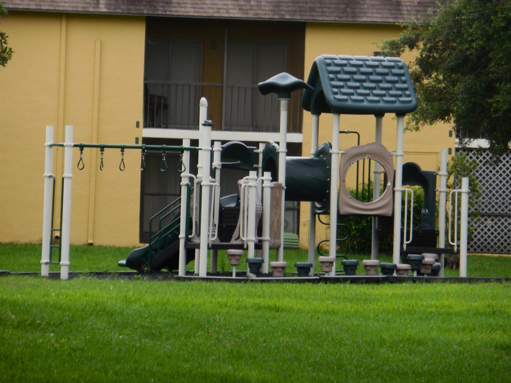 MEADOWS ON THE GREEN COND - Residential Lease