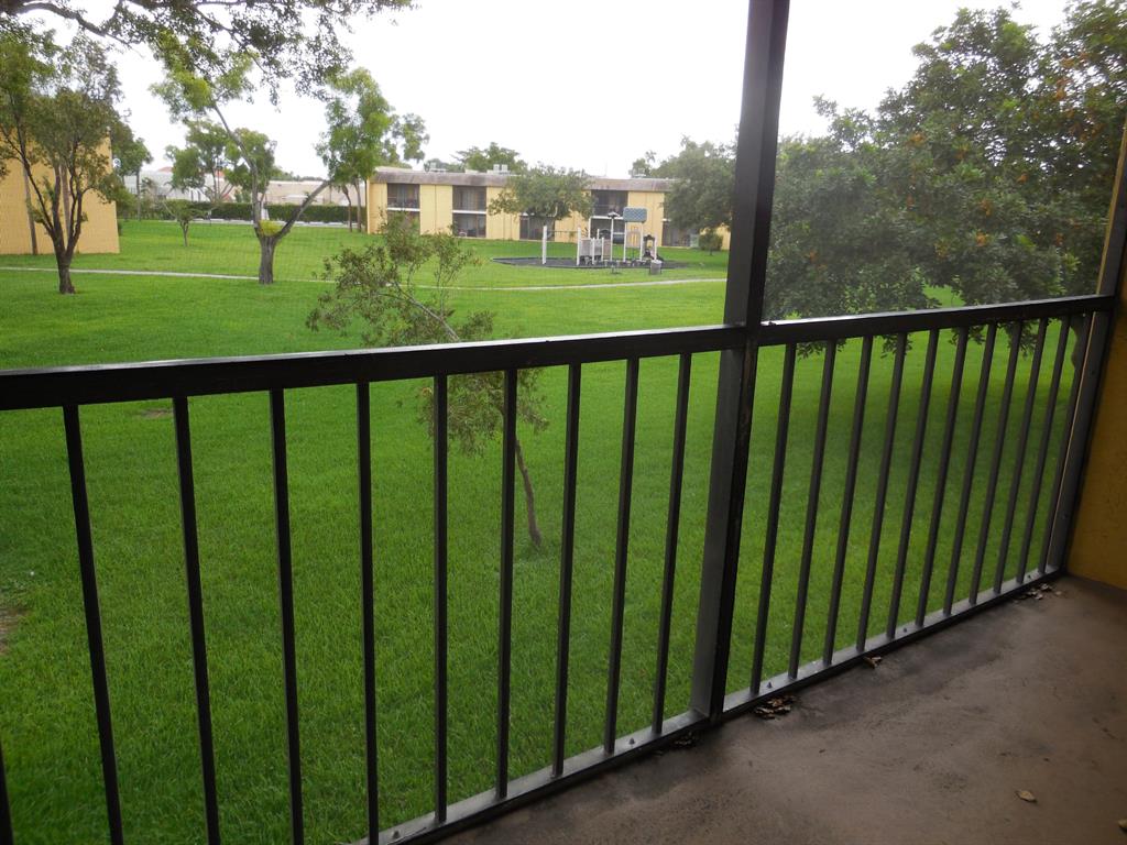 MEADOWS ON THE GREEN COND - Residential Lease