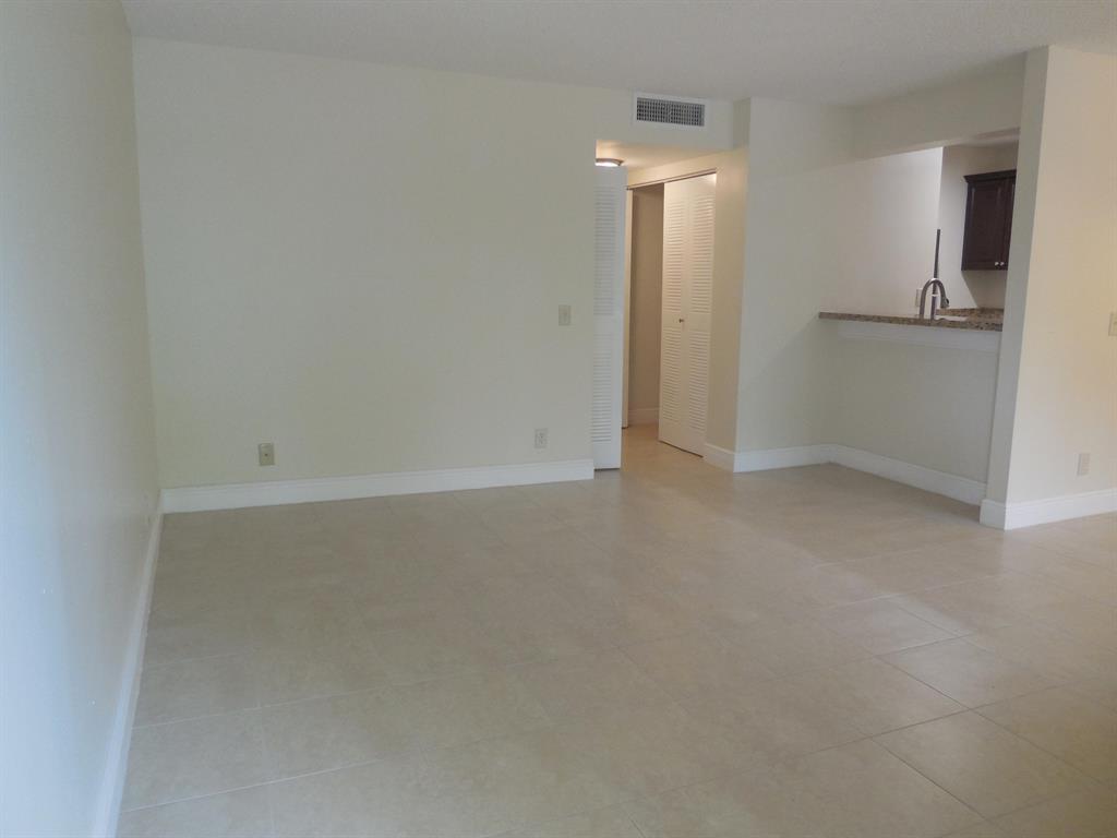 MEADOWS ON THE GREEN COND - Residential Lease