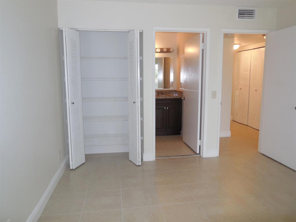 MEADOWS ON THE GREEN COND - Residential Lease