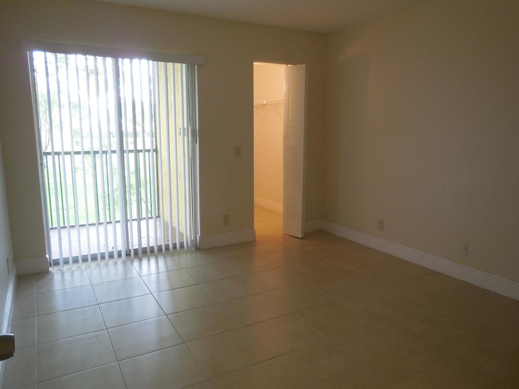 MEADOWS ON THE GREEN COND - Residential Lease