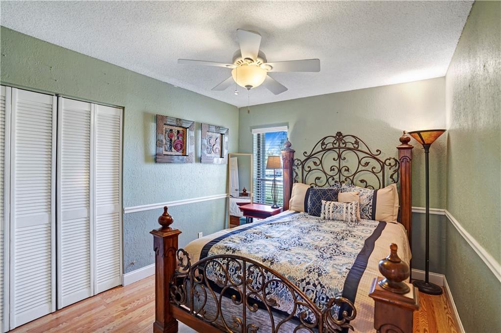 Westchester 72-43 B - Residential