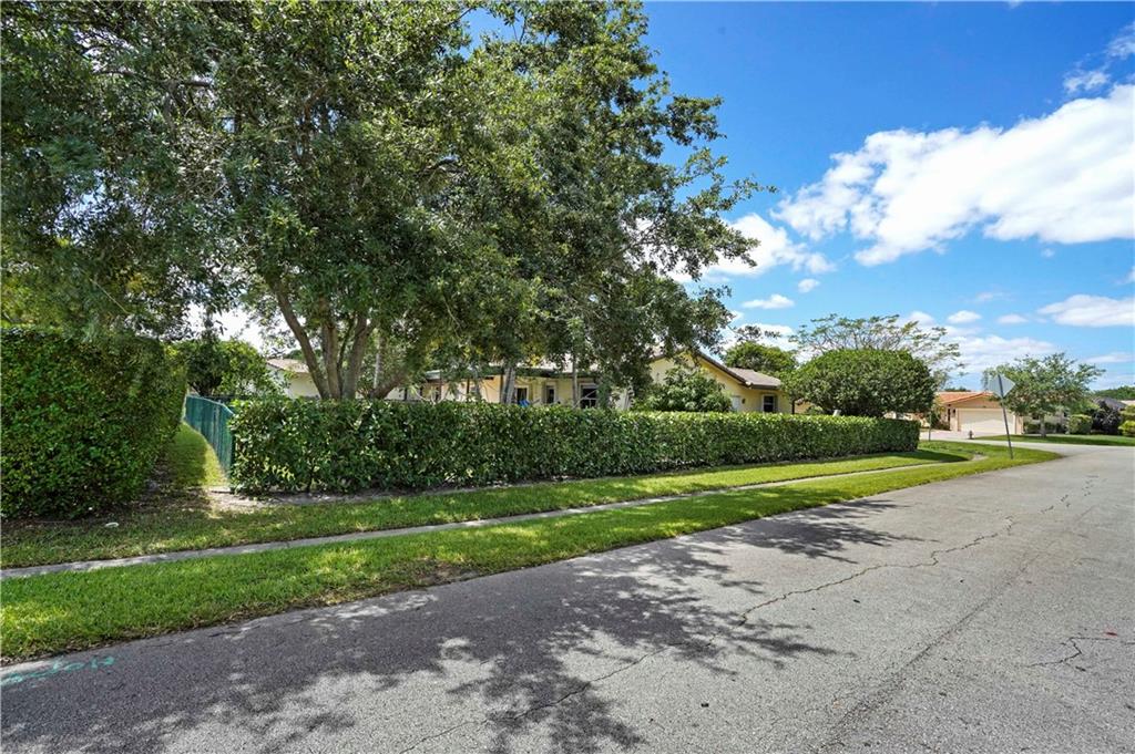 Westchester 72-43 B - Residential