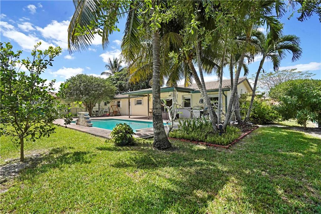 Westchester 72-43 B - Residential