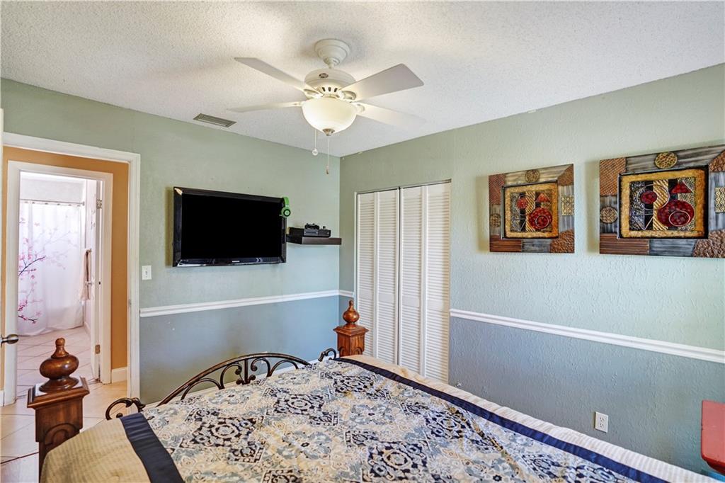 Westchester 72-43 B - Residential