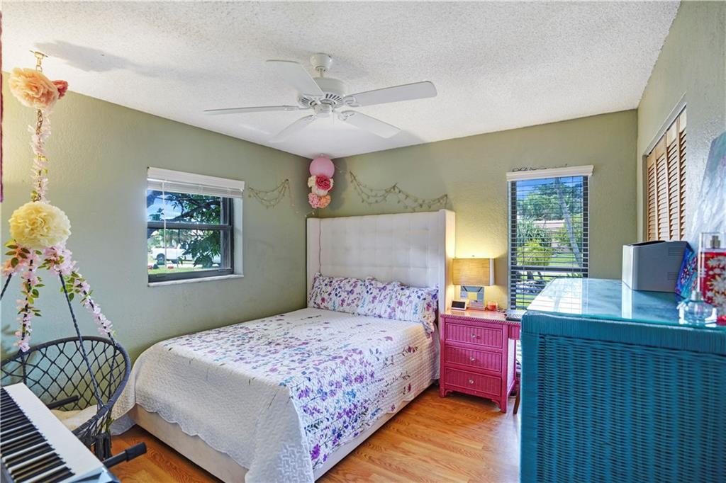 Westchester 72-43 B - Residential