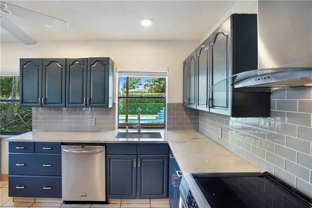 Westchester 72-43 B - Residential