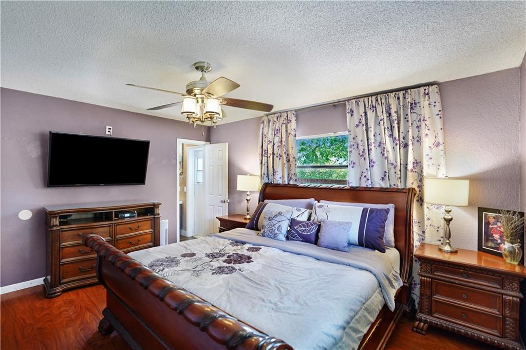 Westchester 72-43 B - Residential