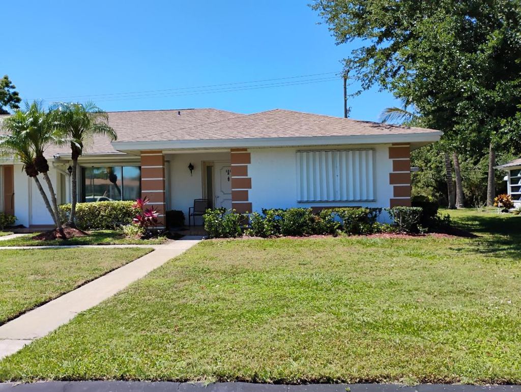 Photo of 131 Lakes End Drive #D, Fort Pierce, FL 34982 (MLS # R11085015)