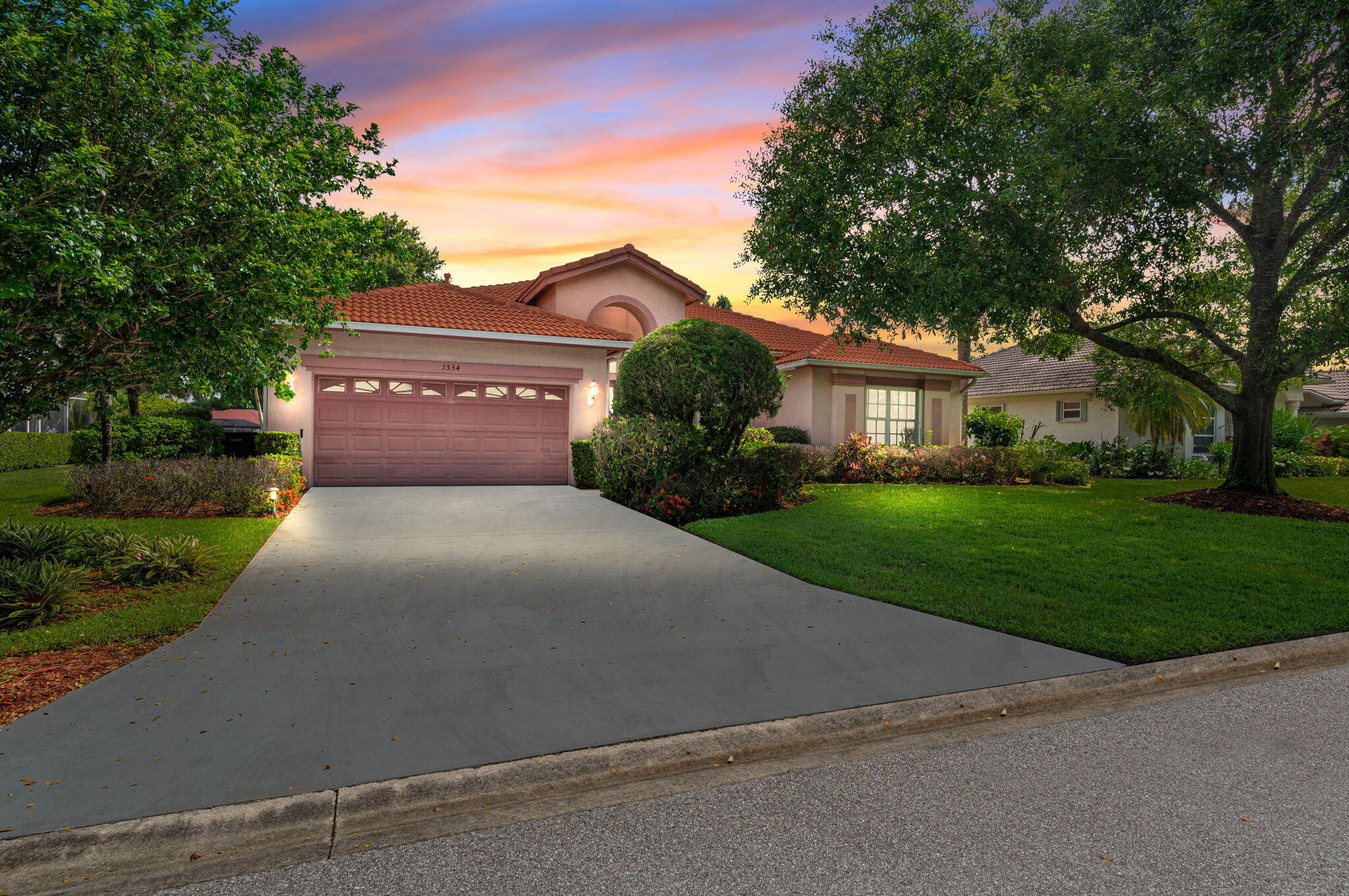 1534 SW Mockingbird Circle