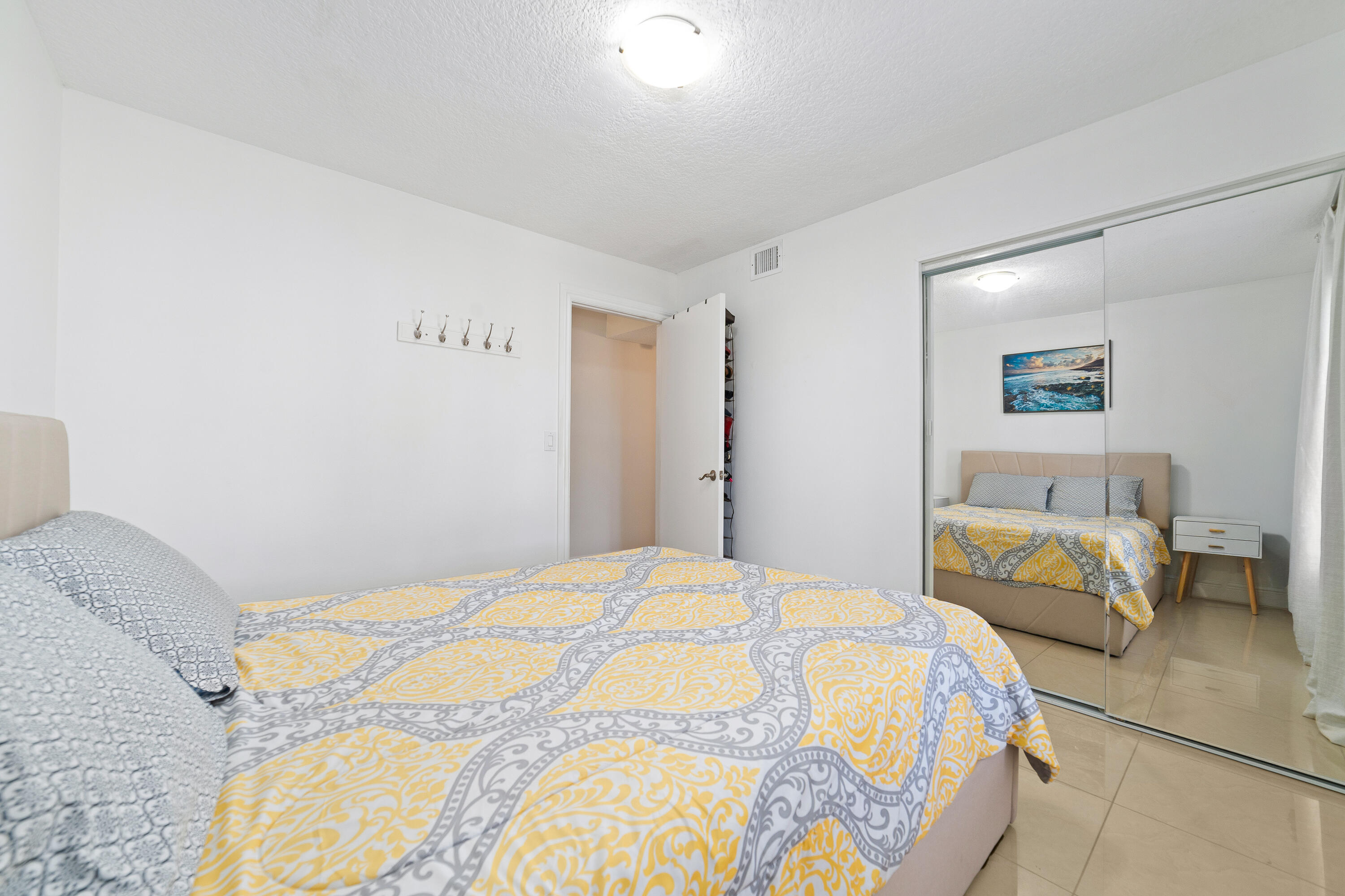 PINE RIDGE III - Residential