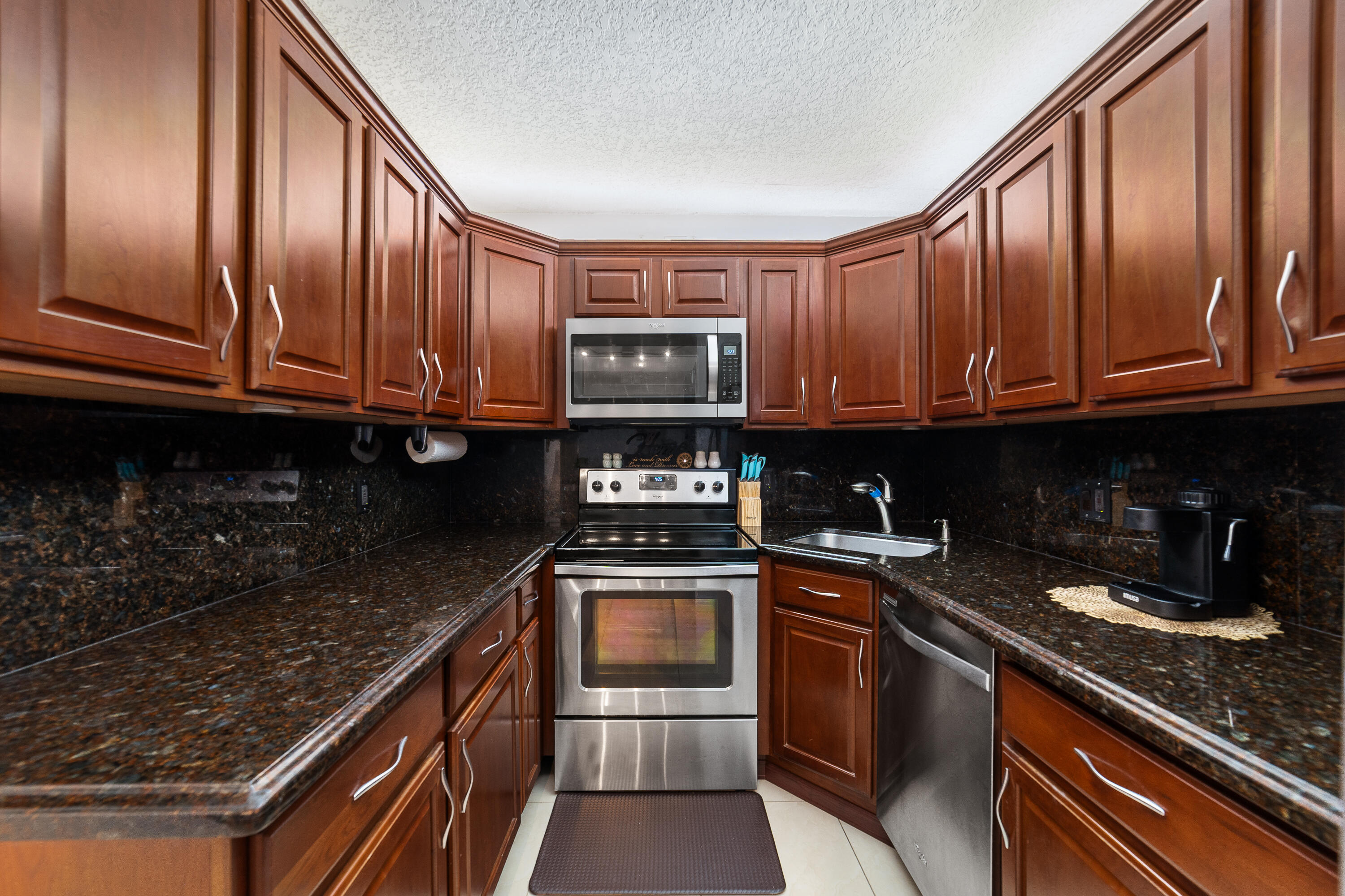 PINE RIDGE III - Residential