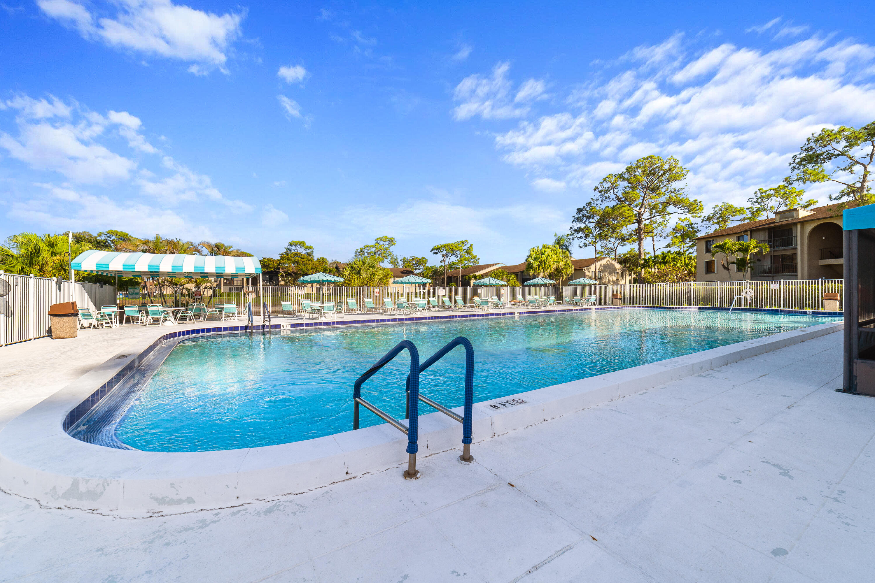 PINE RIDGE III - Residential