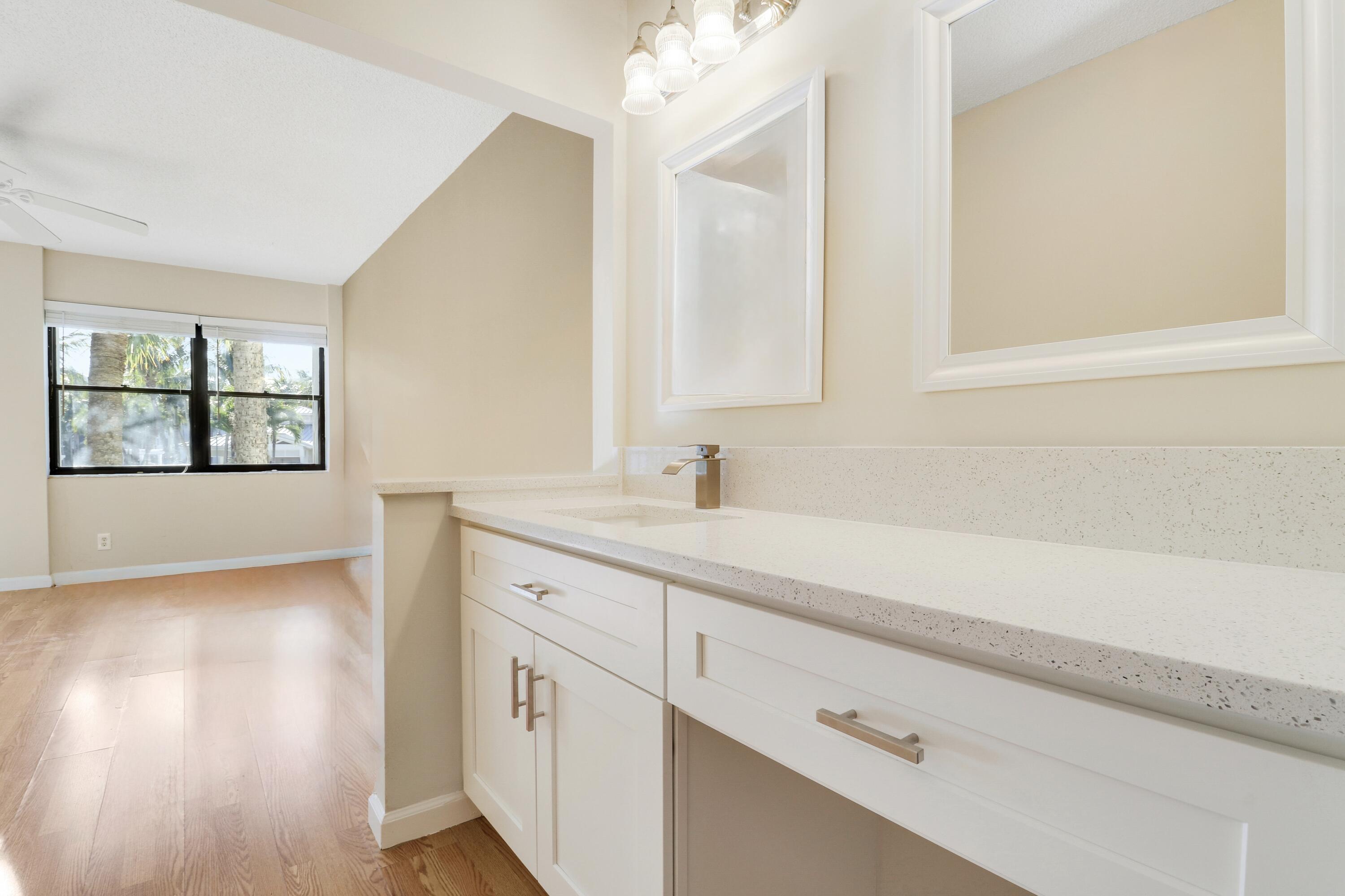 BAY COLONY CONDO - Residential