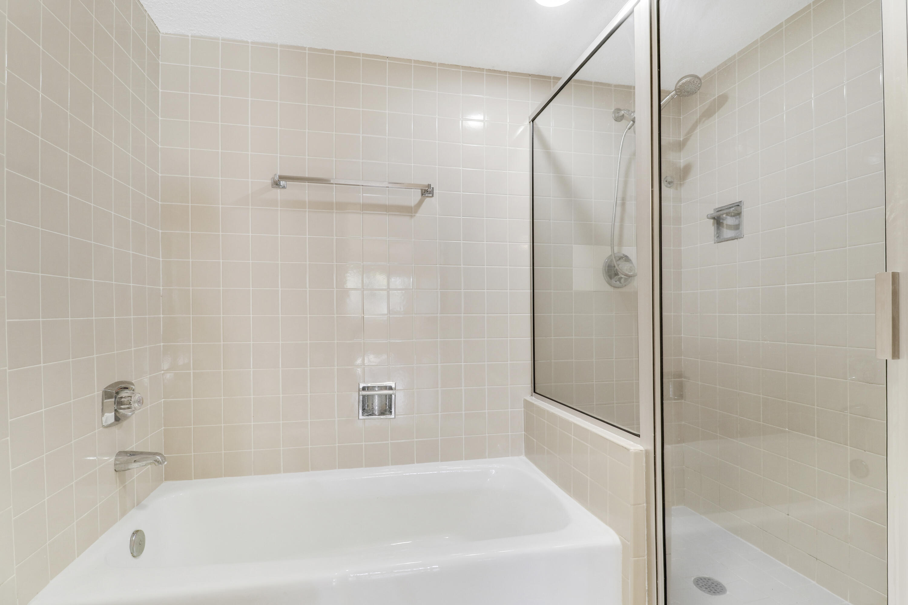 BAY COLONY CONDO - Residential