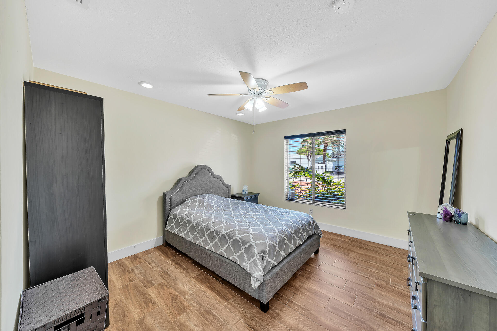 HIGHLAND WOODS SEC 7 - Residential