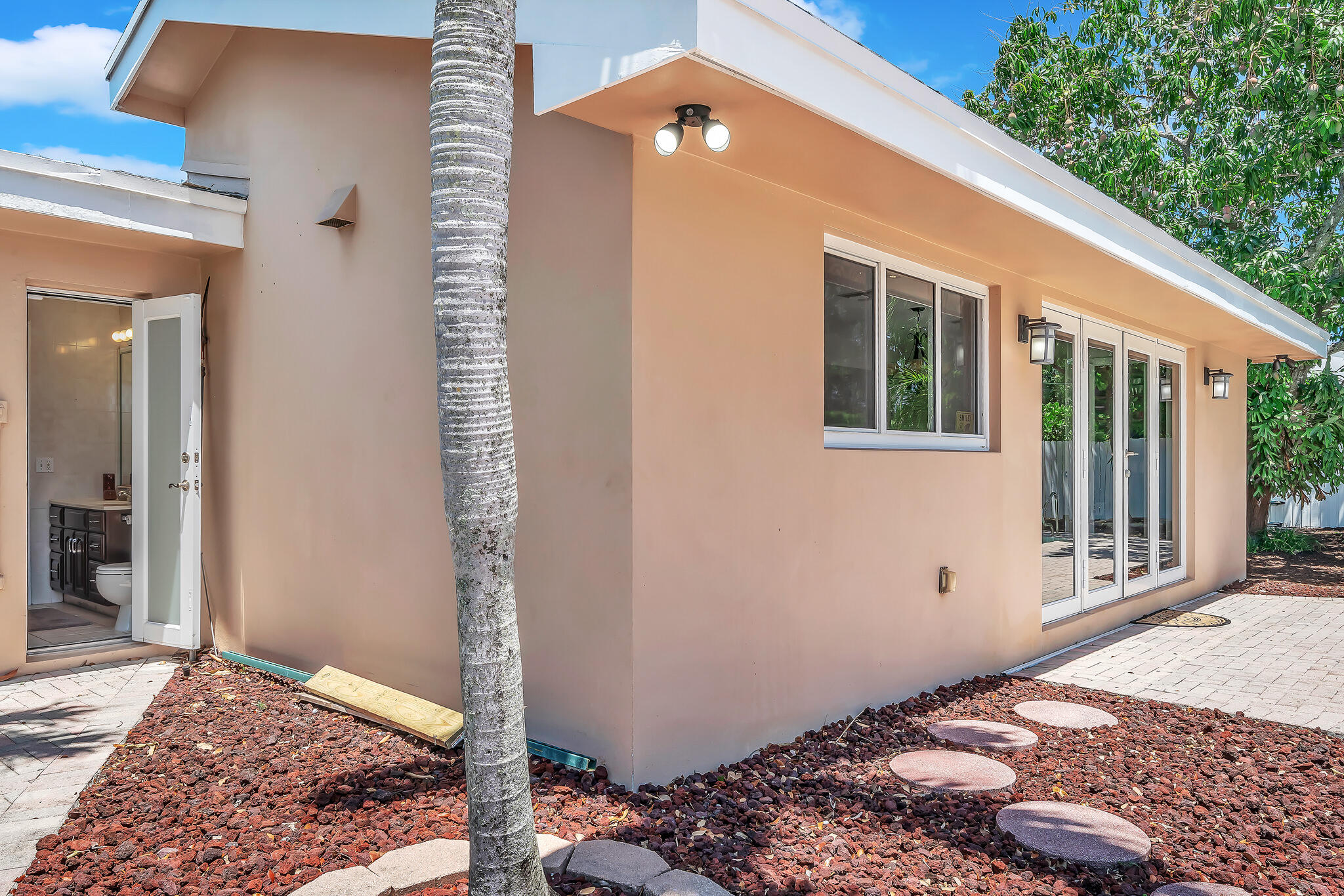 HIGHLAND WOODS SEC 7 - Residential