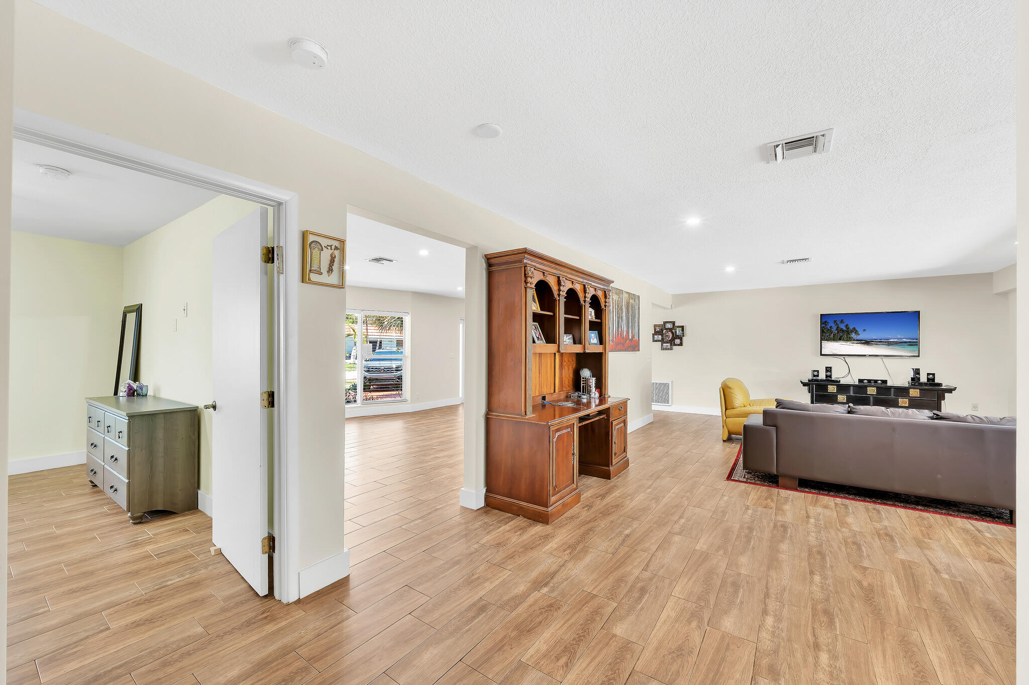 HIGHLAND WOODS SEC 7 - Residential