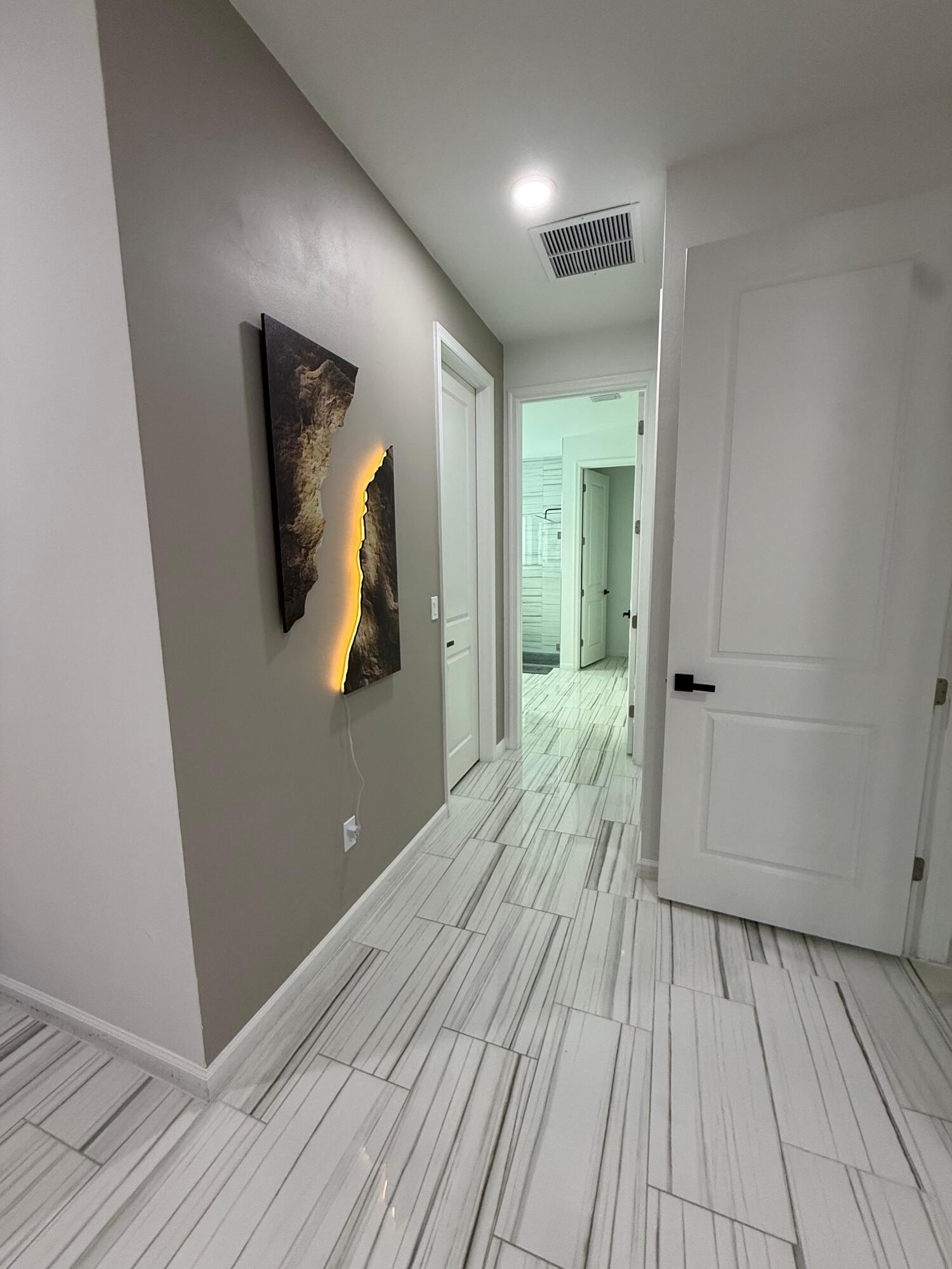 MATTAMY AT SOUTHERN GROVE PLAT 1 REPLAT - Residential