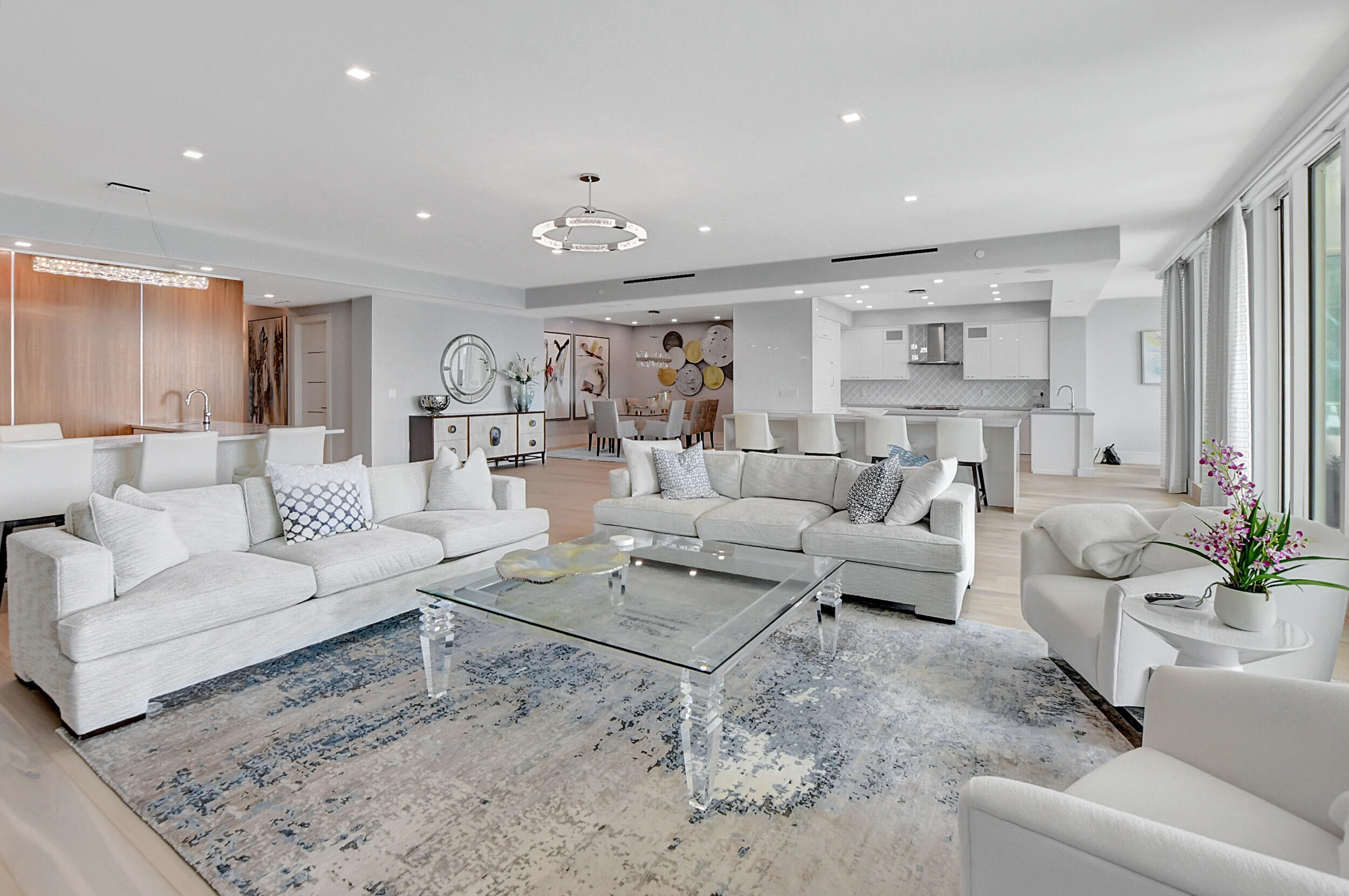 MIZNER GRAND CONDO - Residential