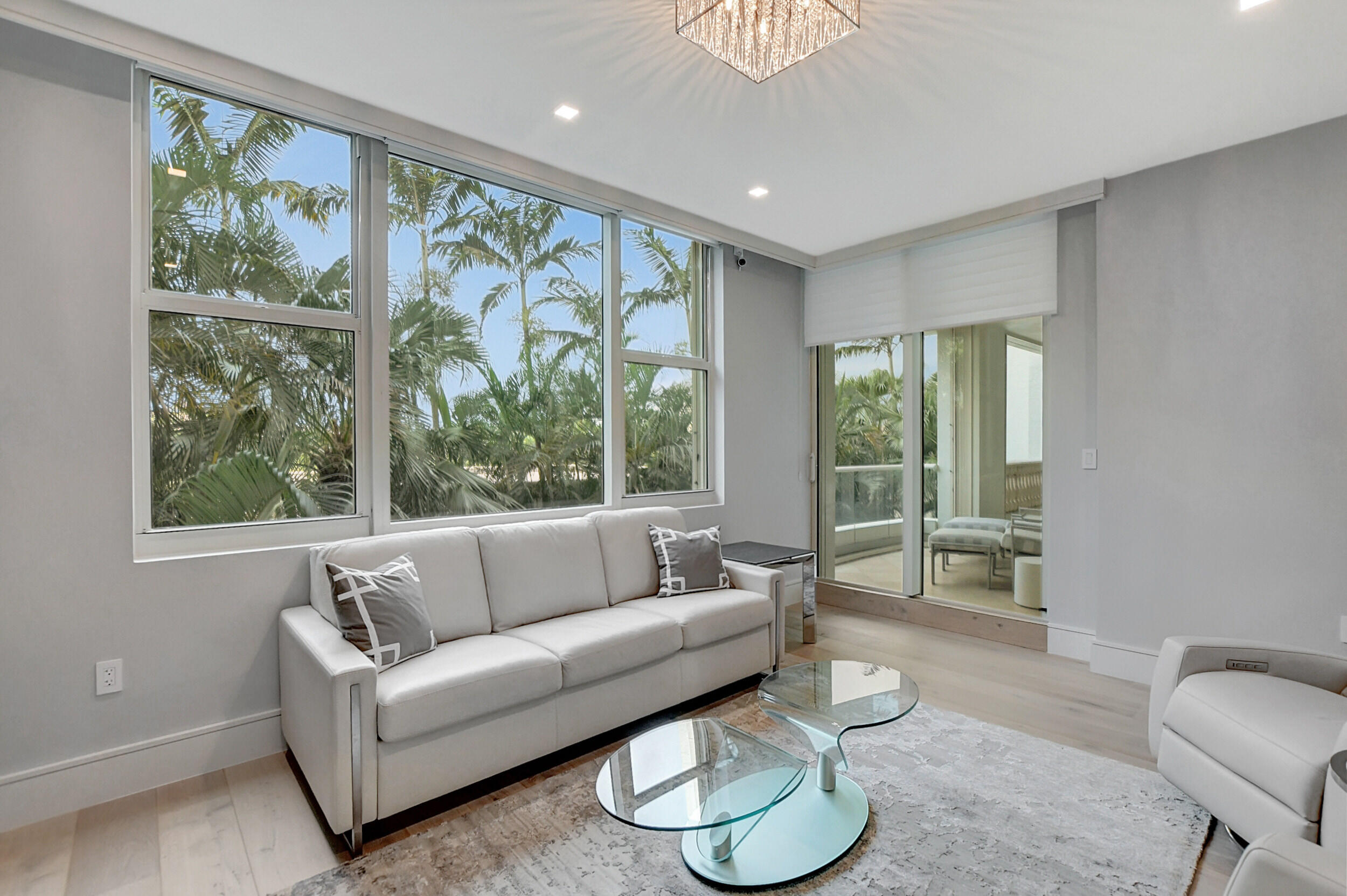 MIZNER GRAND CONDO - Residential