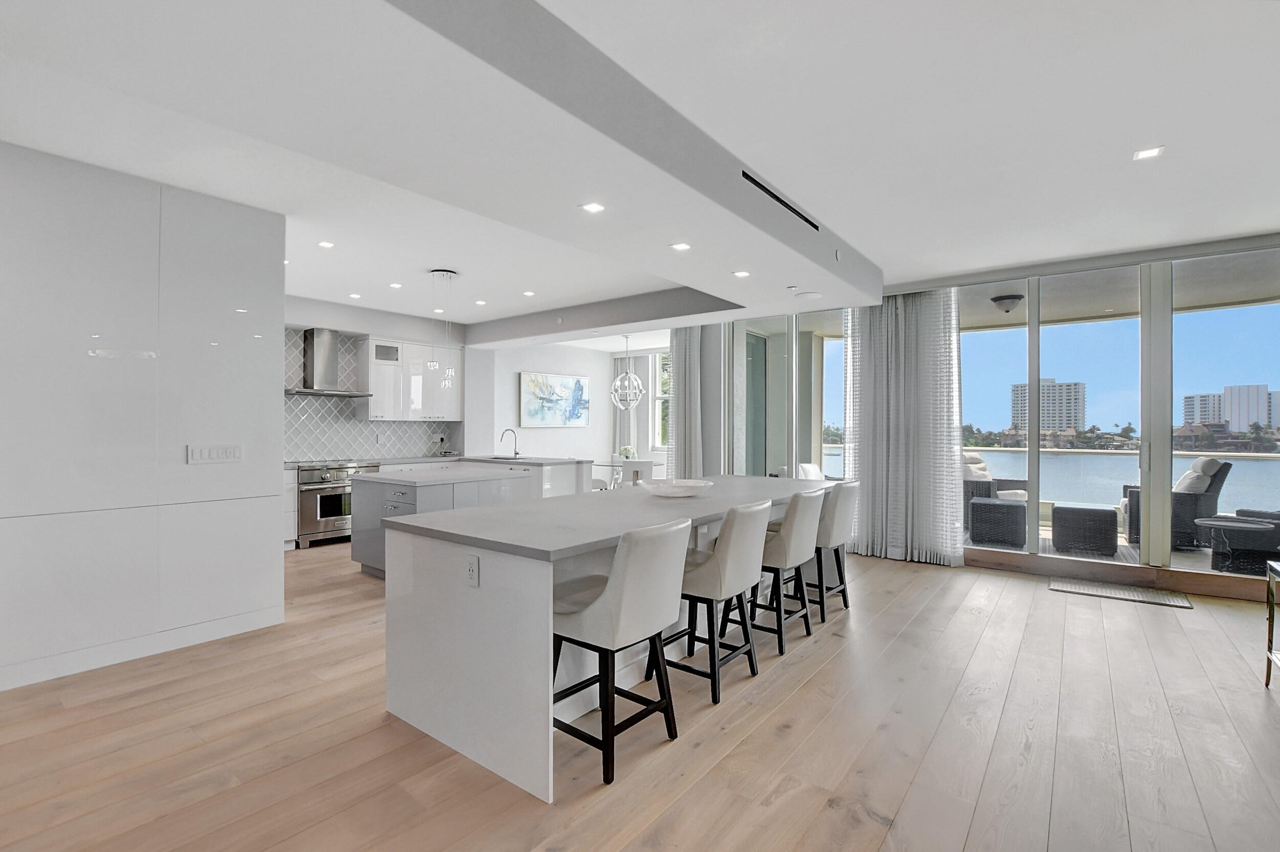 MIZNER GRAND CONDO - Residential