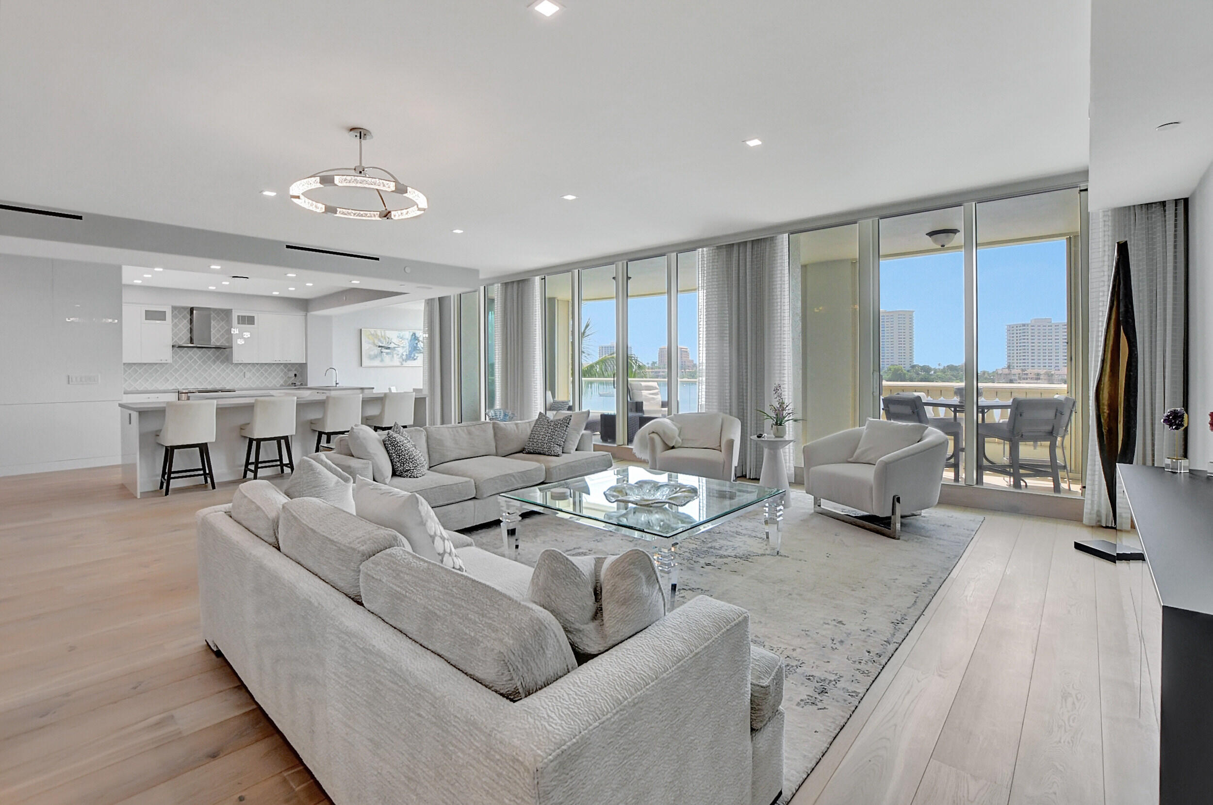 MIZNER GRAND CONDO - Residential