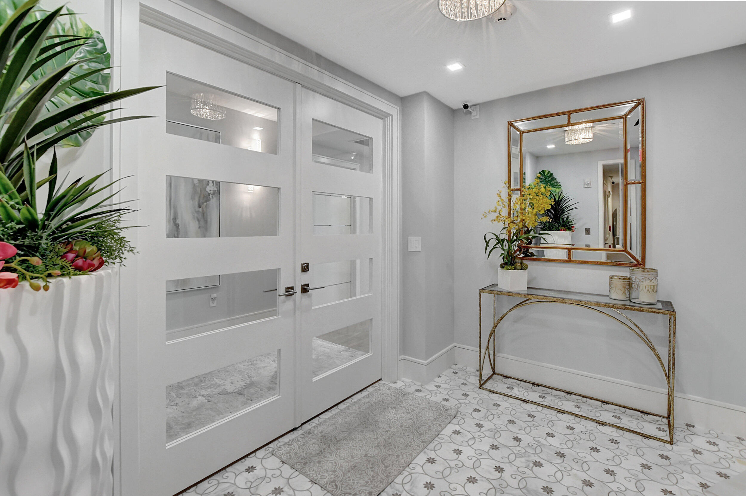 MIZNER GRAND CONDO - Residential