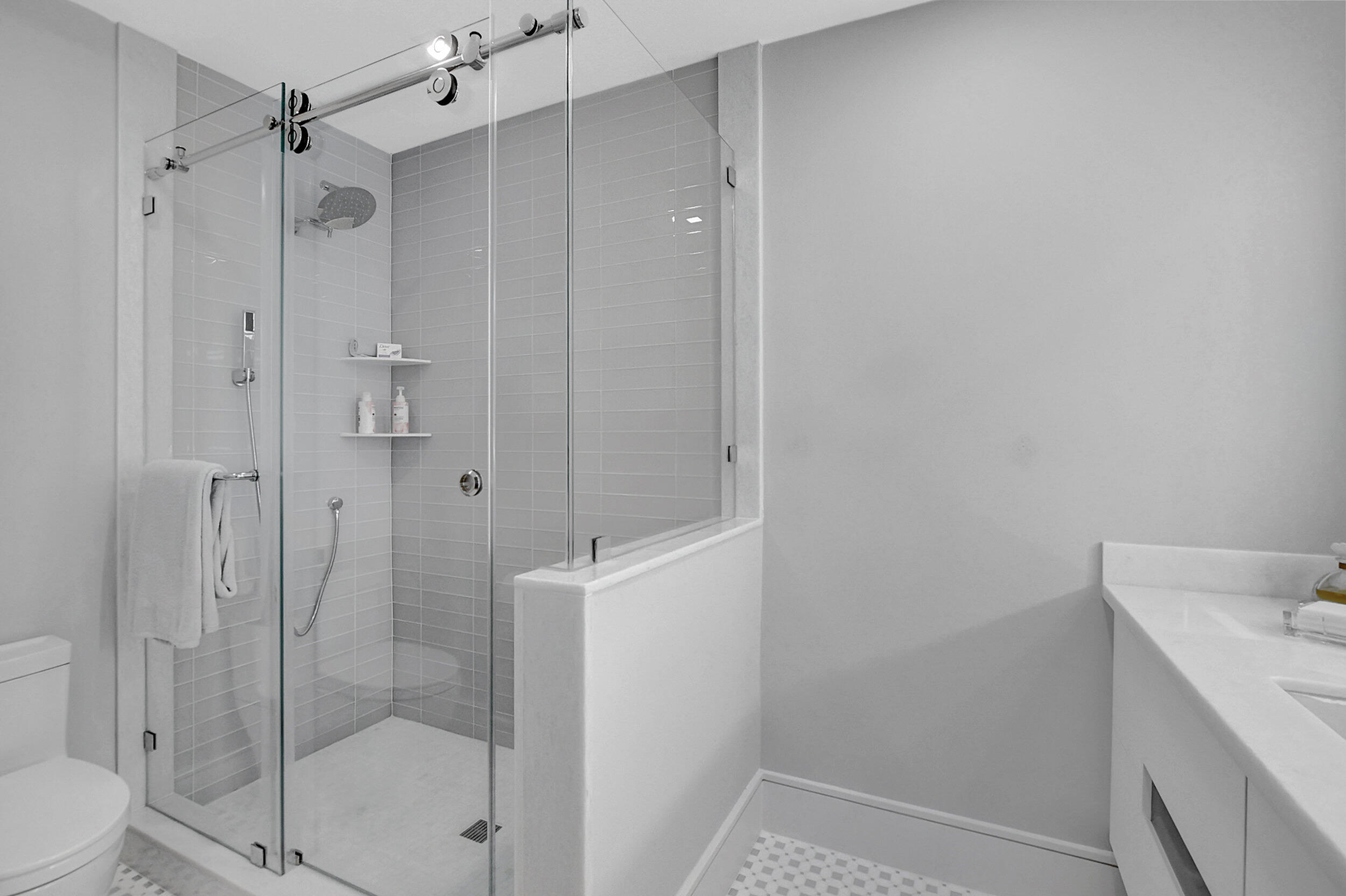 MIZNER GRAND CONDO - Residential