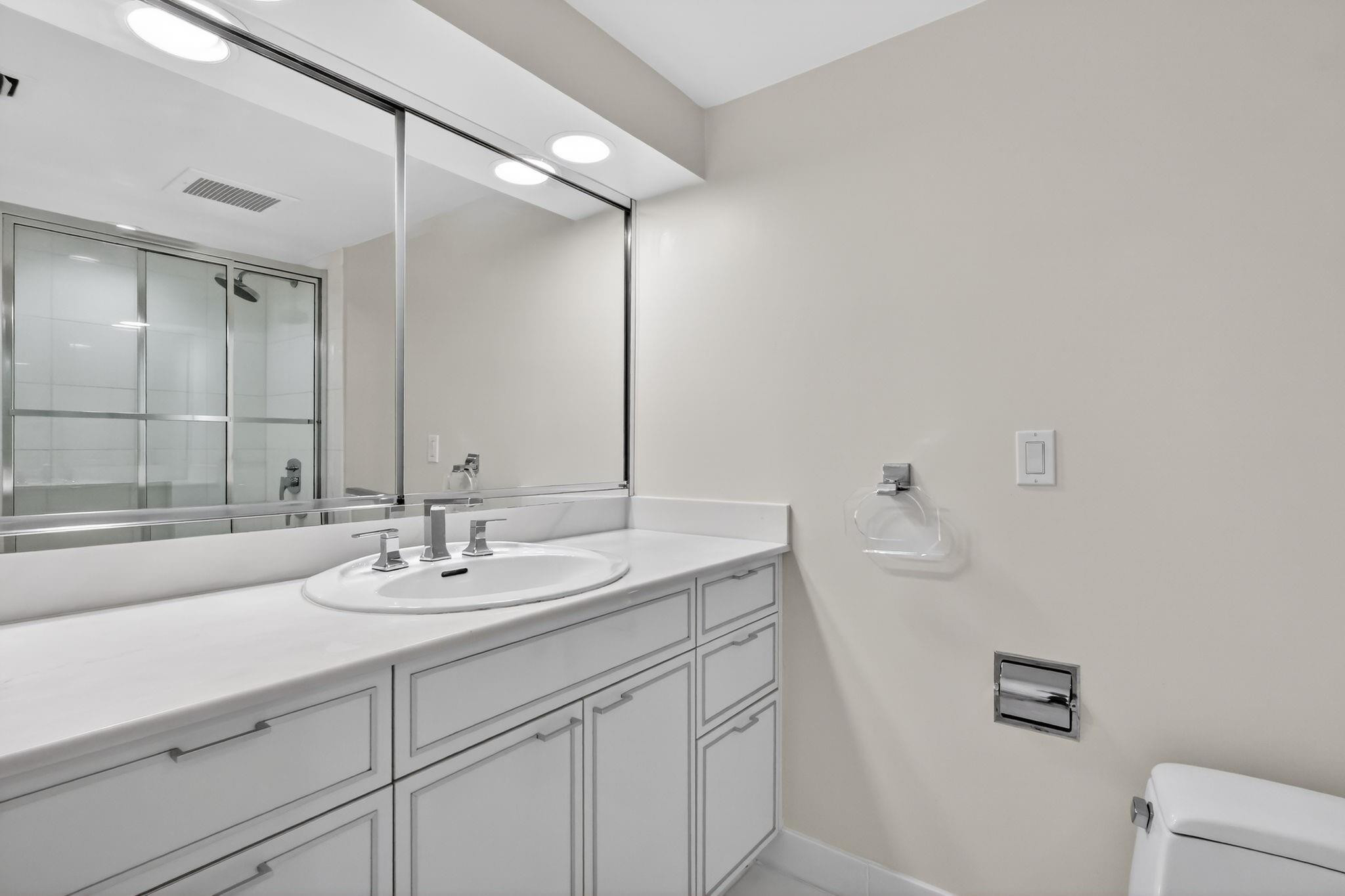 Villa Nova Condominium - Residential