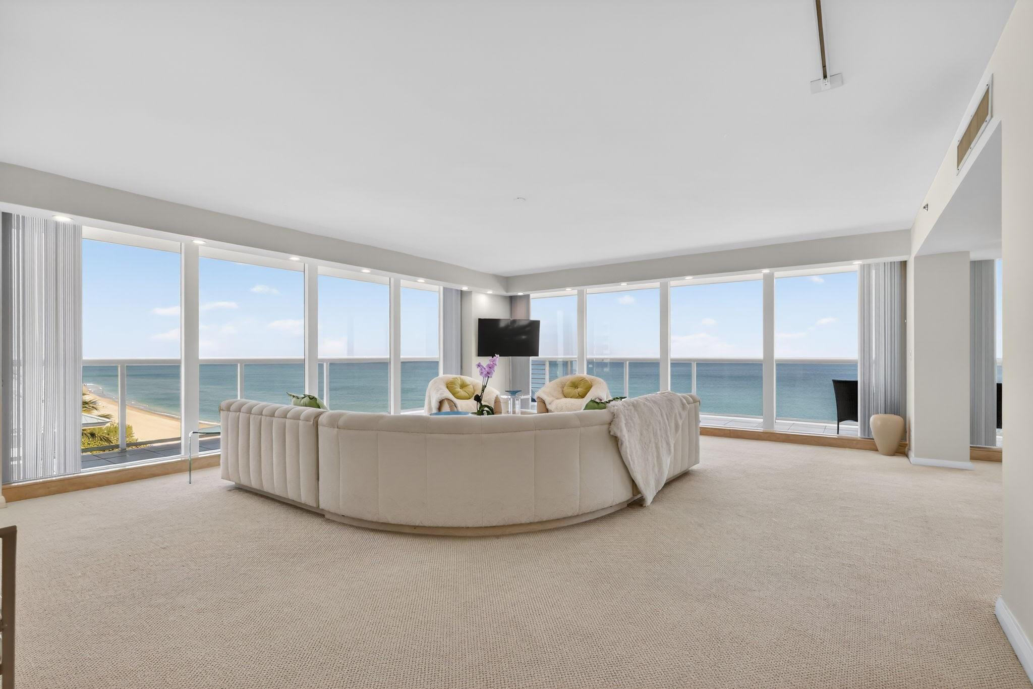 3505 S Ocean Boulevard 7N