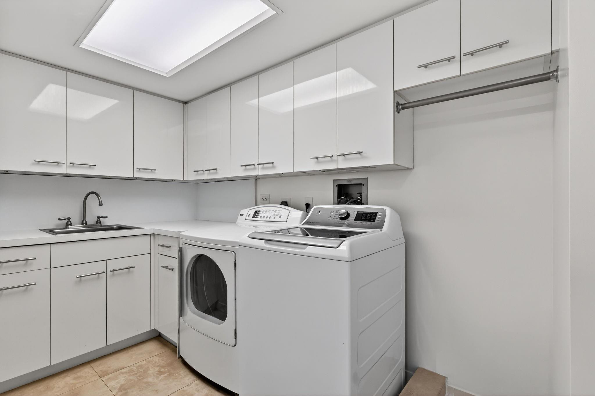 Villa Nova Condominium - Residential