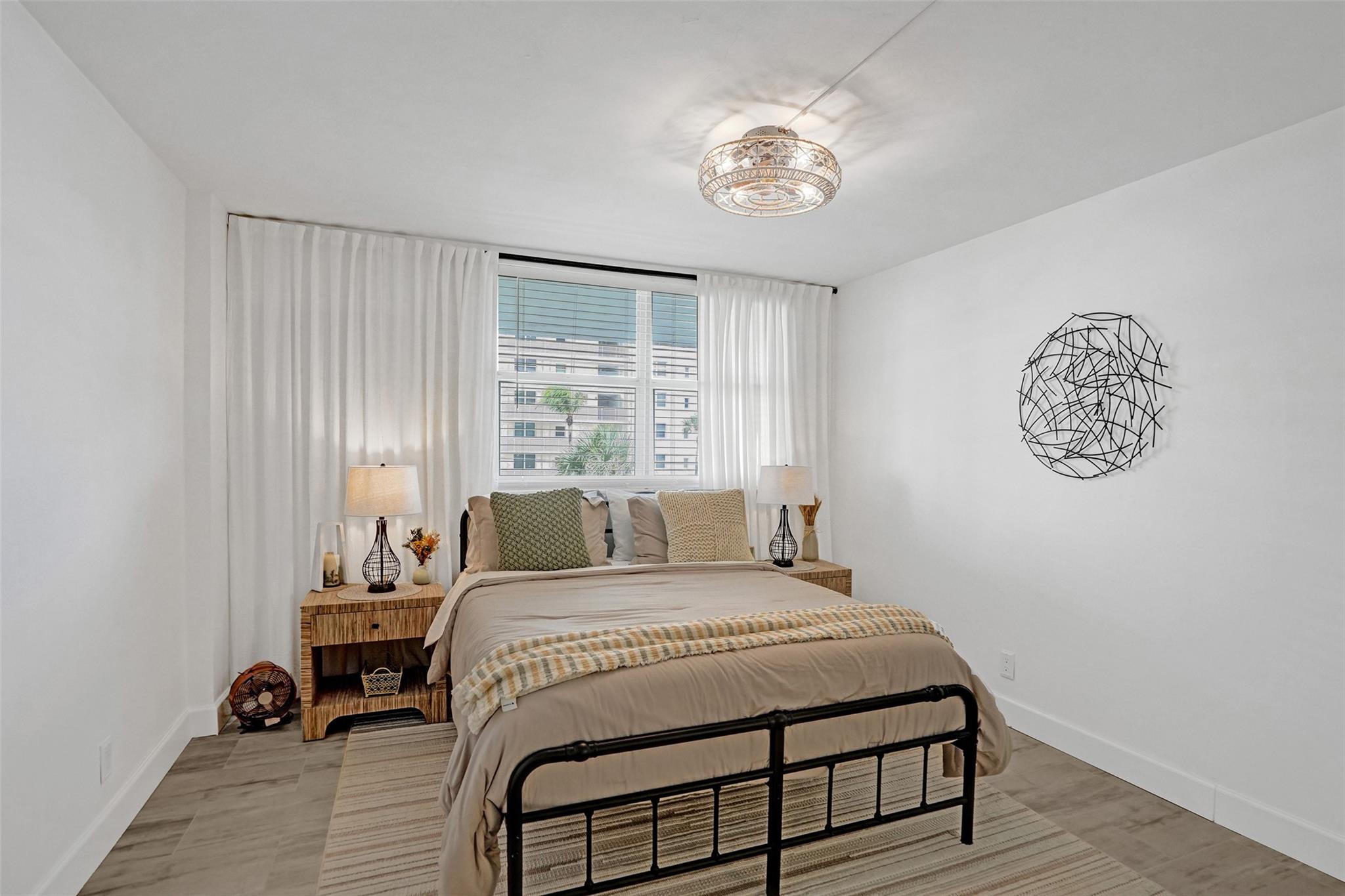 Hillsboro Le Baron Condo - Residential Lease