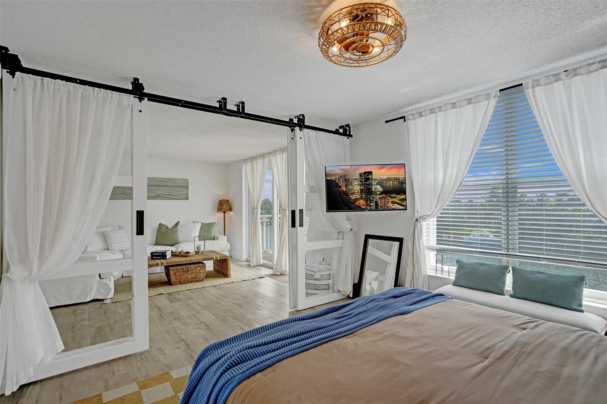 Hillsboro Le Baron Condo - Residential Lease