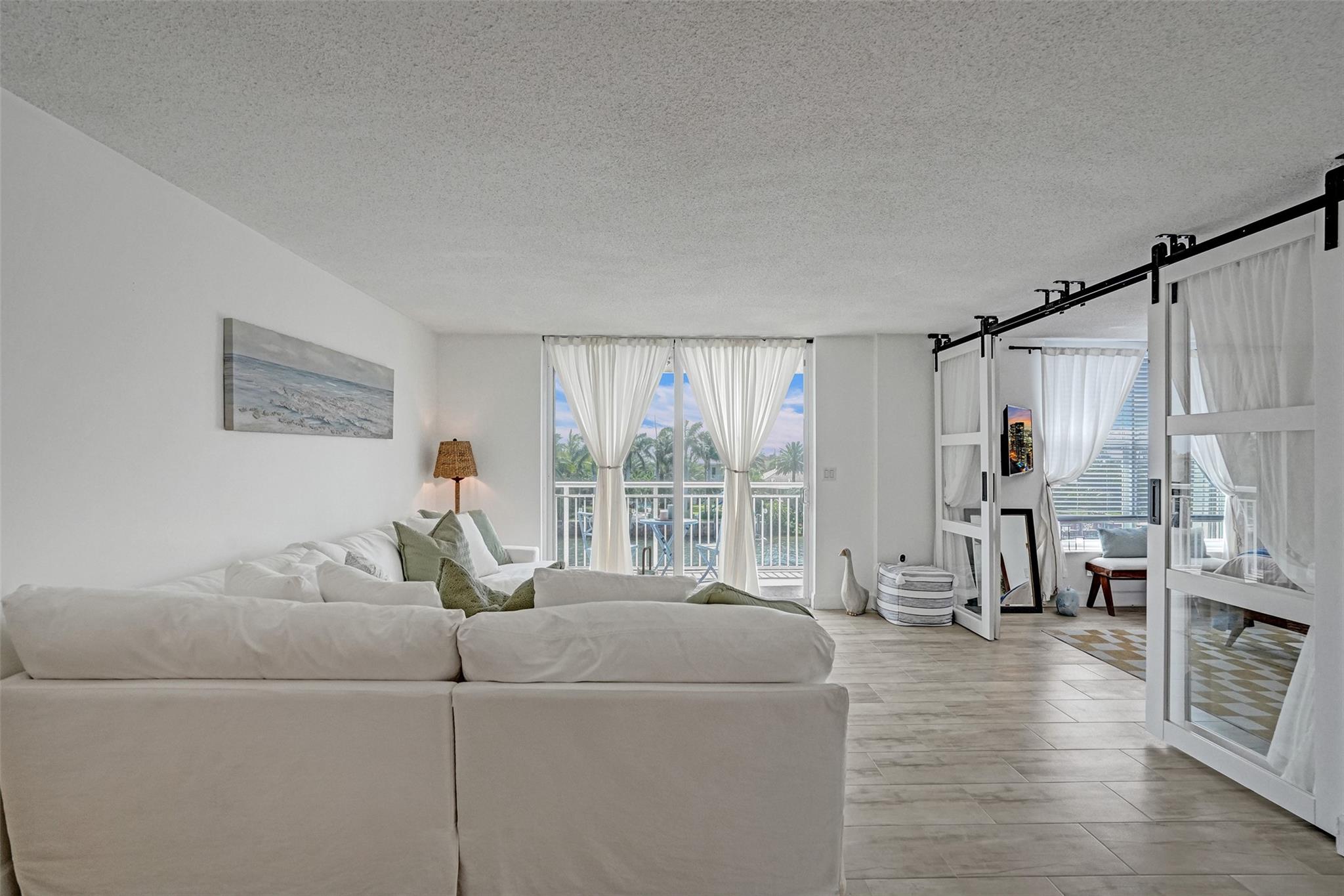 Hillsboro Le Baron Condo - Residential Lease