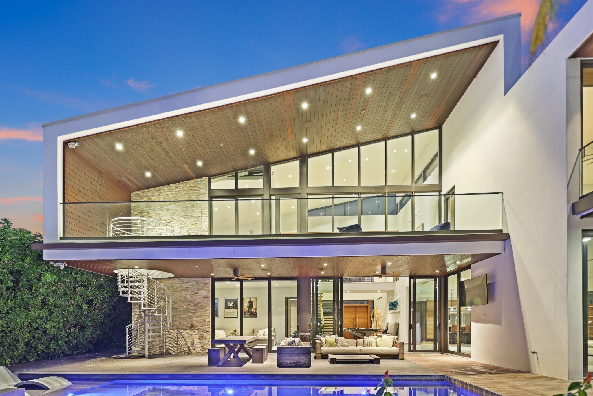 BOCA HARBOUR - Residential