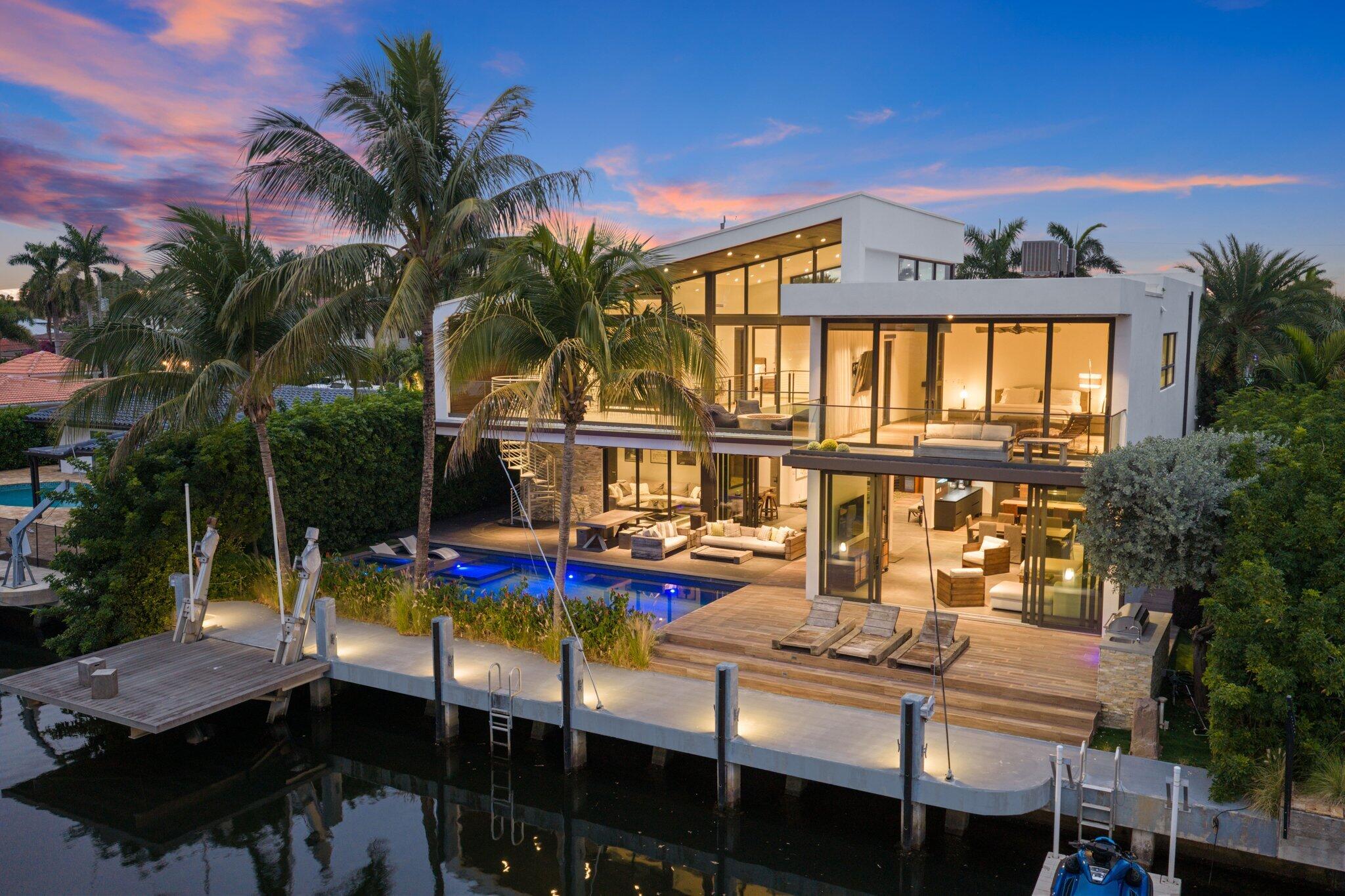 BOCA HARBOUR - Residential