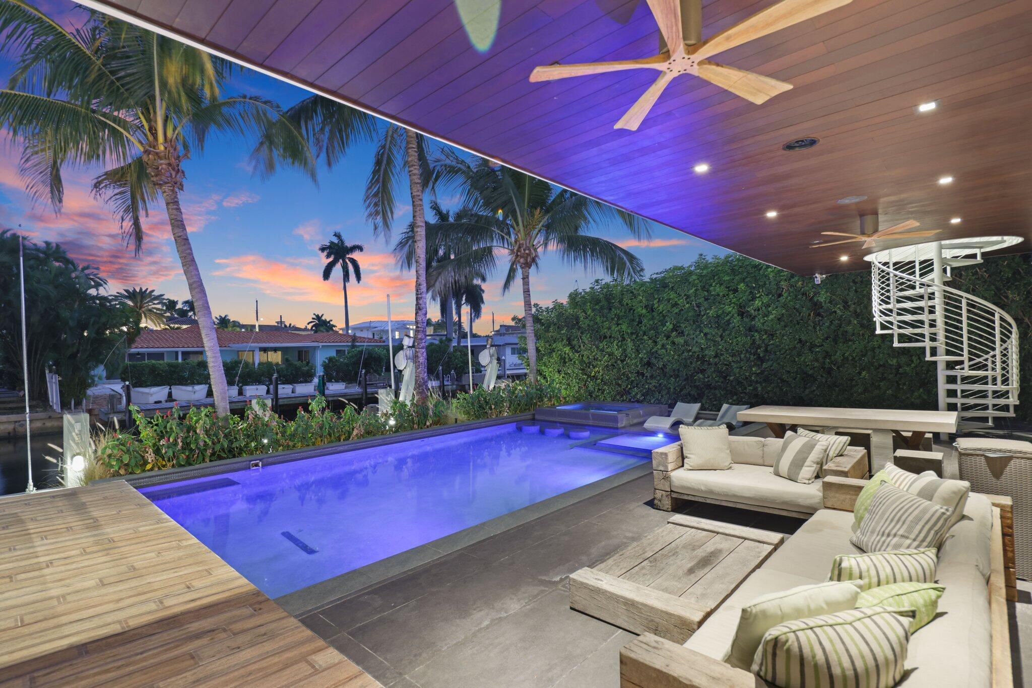 BOCA HARBOUR - Residential