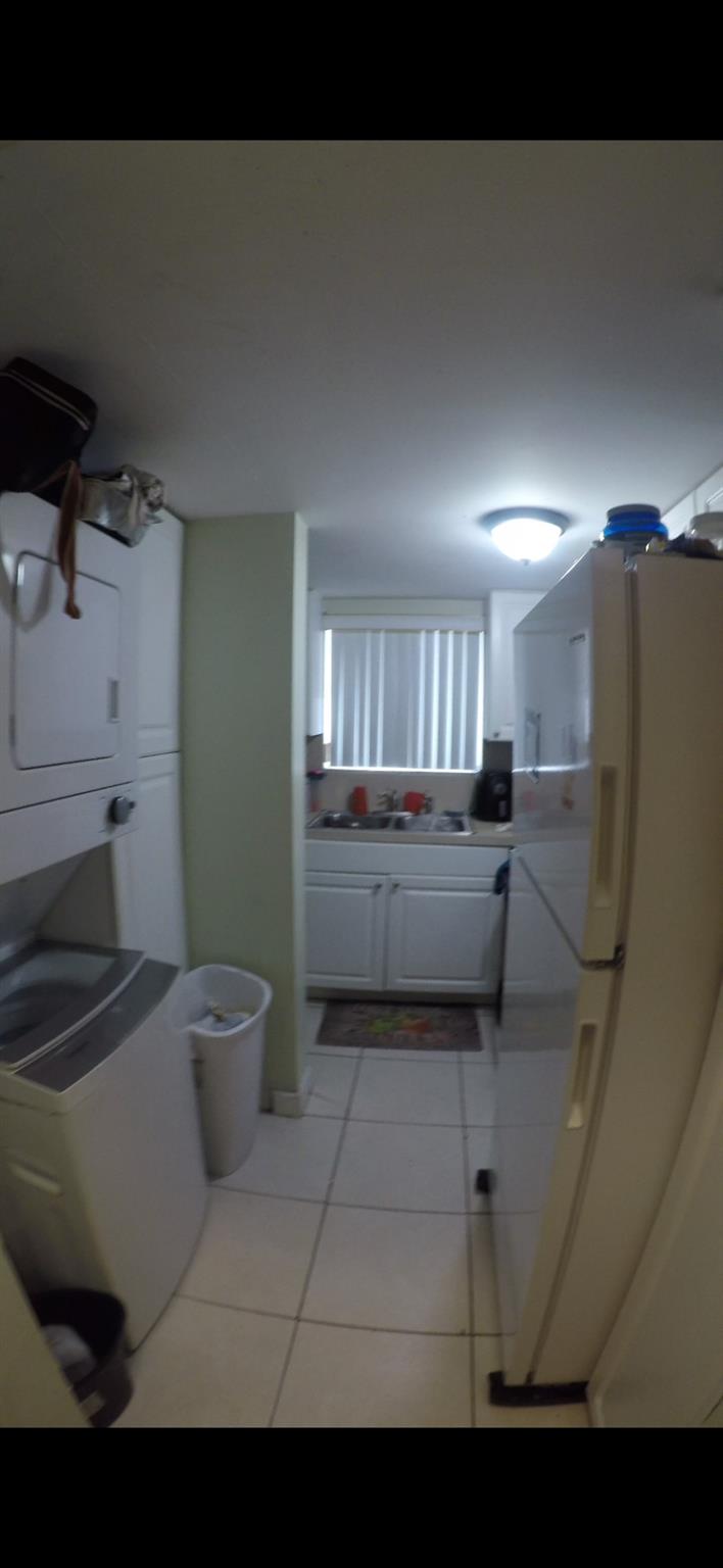1501 Crescent D31 Circle D31