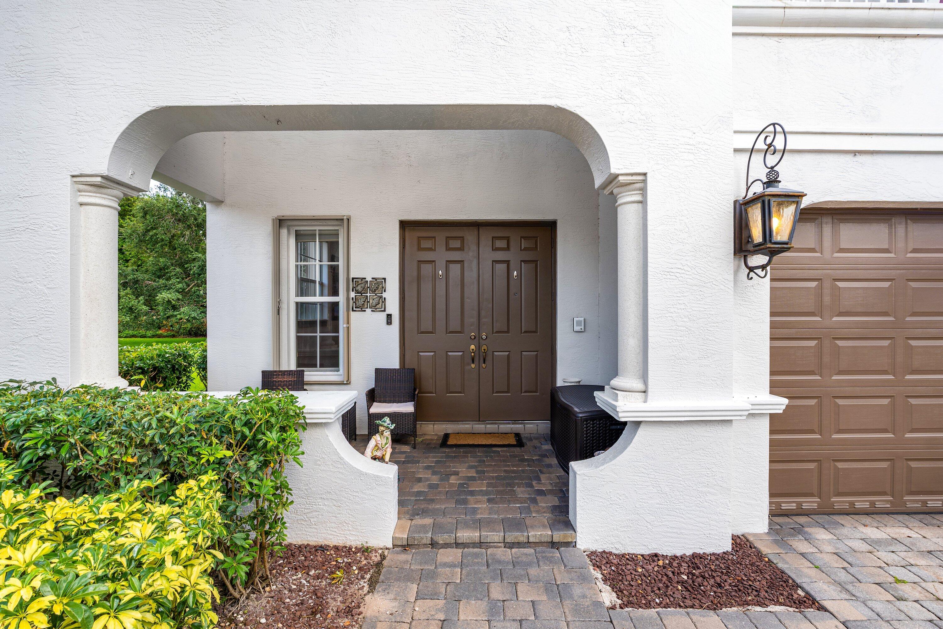 Properties 9861 Cobblestone Creek Drive
